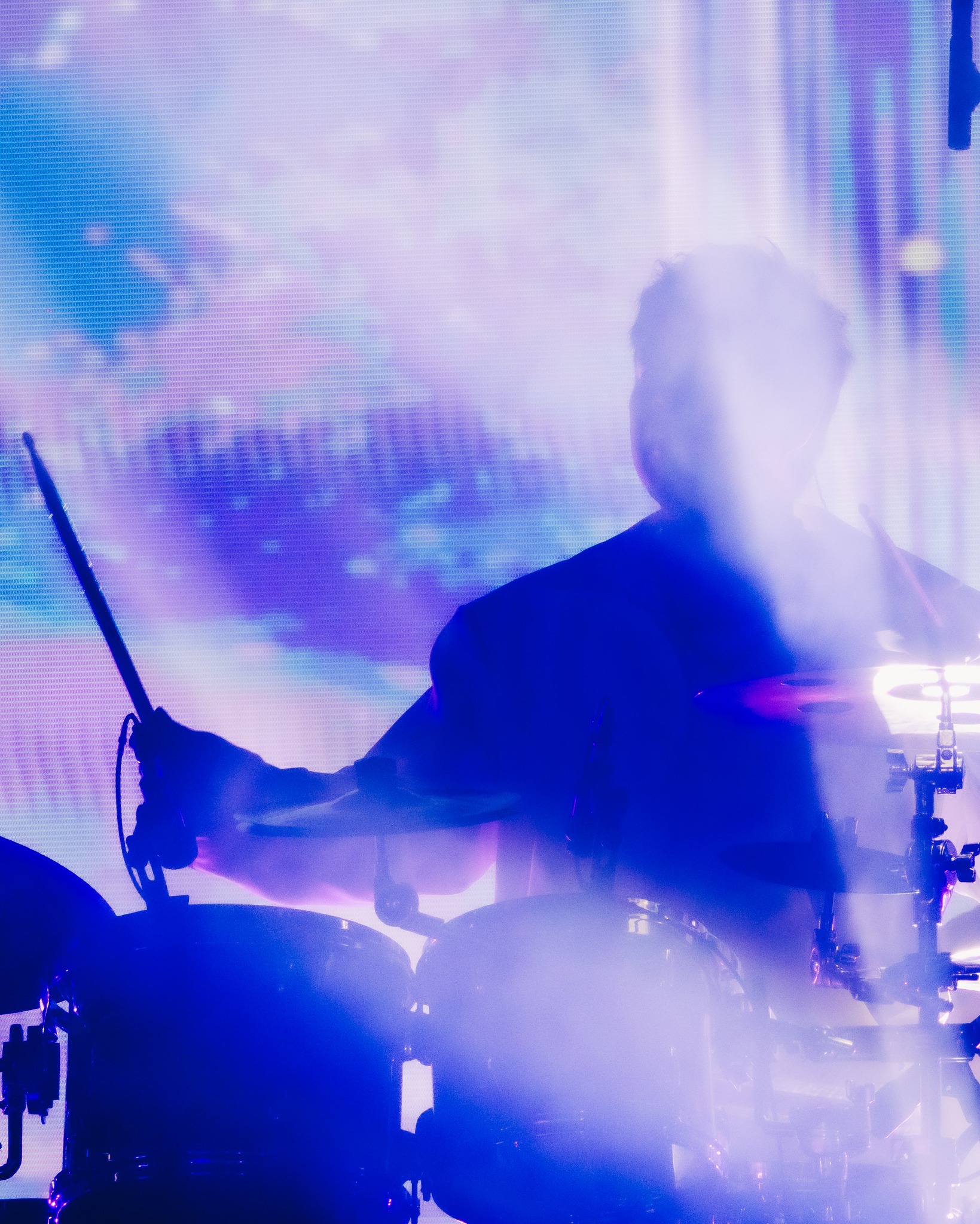 682720215 122096875689295638 5606104235970591112 n "ครึ่งเก้า กรุ๊ป" กางโผ 35 ศิลปินฮอต จัดหนัก 4 ค่ายย่อย ชูโมเดลศิลปินคือลูกค้า คว้าวงร็อกตำนาน "Flure" ร่วมชายคา