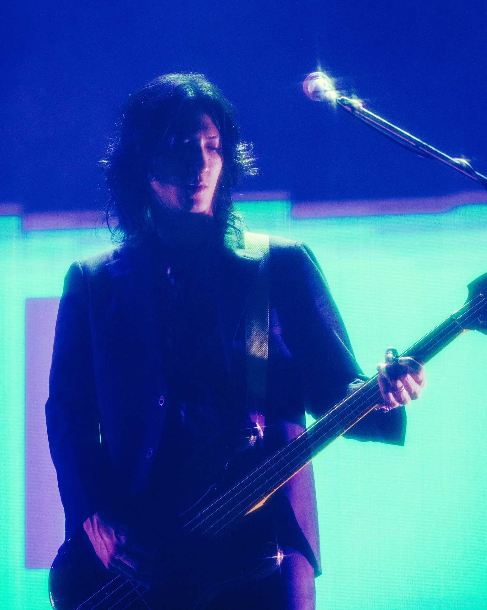 682728271 122096821281295638 6955717456930219506 n "ครึ่งเก้า กรุ๊ป" กางโผ 35 ศิลปินฮอต จัดหนัก 4 ค่ายย่อย ชูโมเดลศิลปินคือลูกค้า คว้าวงร็อกตำนาน "Flure" ร่วมชายคา