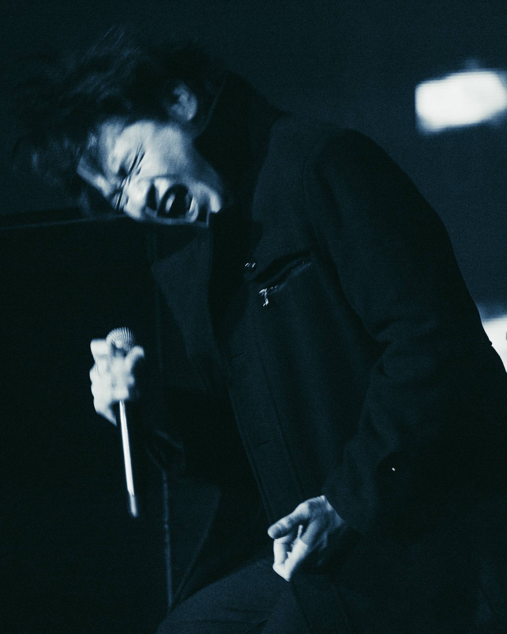 682975943 122097008511295638 1049689589556048800 n "ครึ่งเก้า กรุ๊ป" กางโผ 35 ศิลปินฮอต จัดหนัก 4 ค่ายย่อย ชูโมเดลศิลปินคือลูกค้า คว้าวงร็อกตำนาน "Flure" ร่วมชายคา