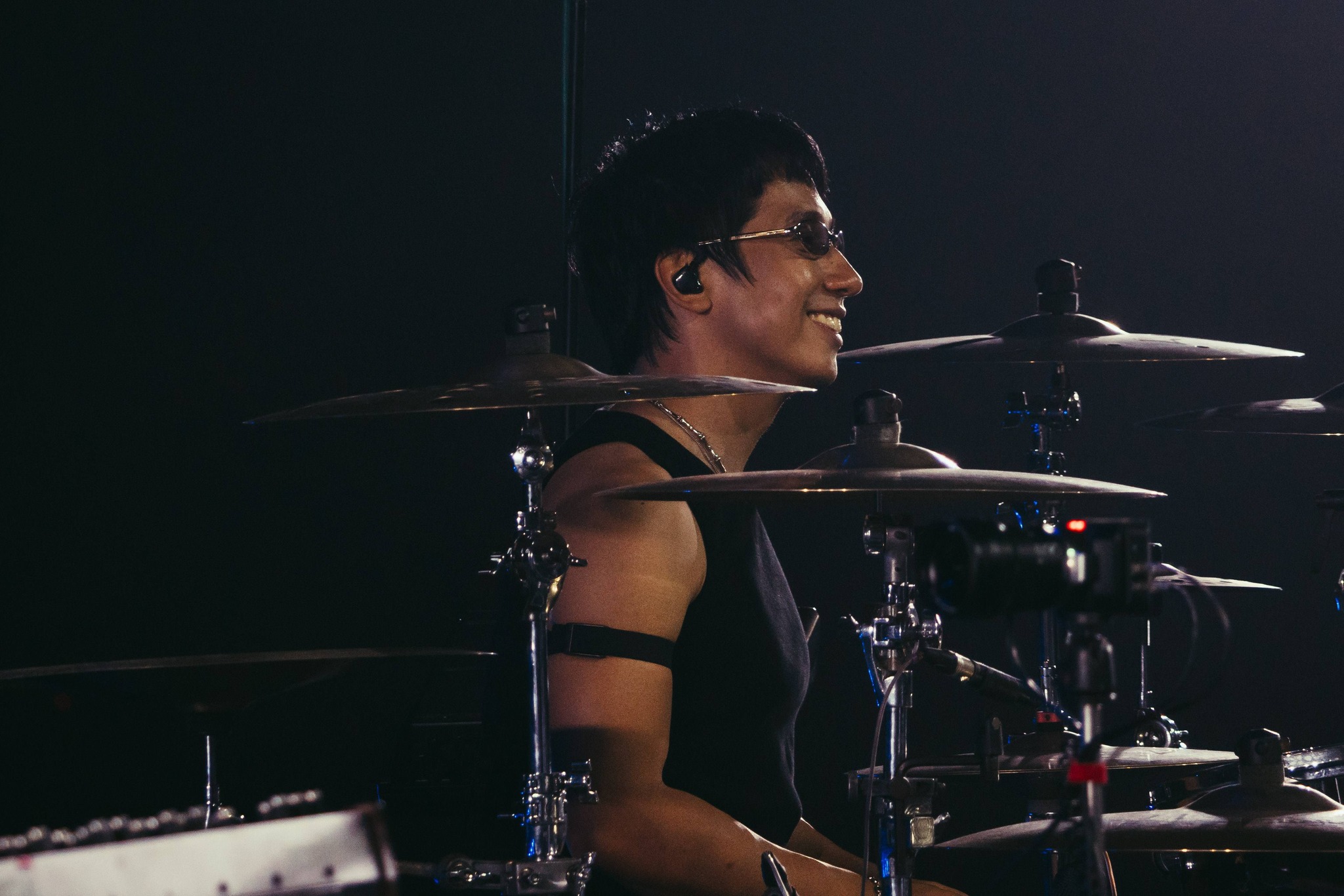 683586146 122097051891295638 8590118503955678674 n "ครึ่งเก้า กรุ๊ป" กางโผ 35 ศิลปินฮอต จัดหนัก 4 ค่ายย่อย ชูโมเดลศิลปินคือลูกค้า คว้าวงร็อกตำนาน "Flure" ร่วมชายคา