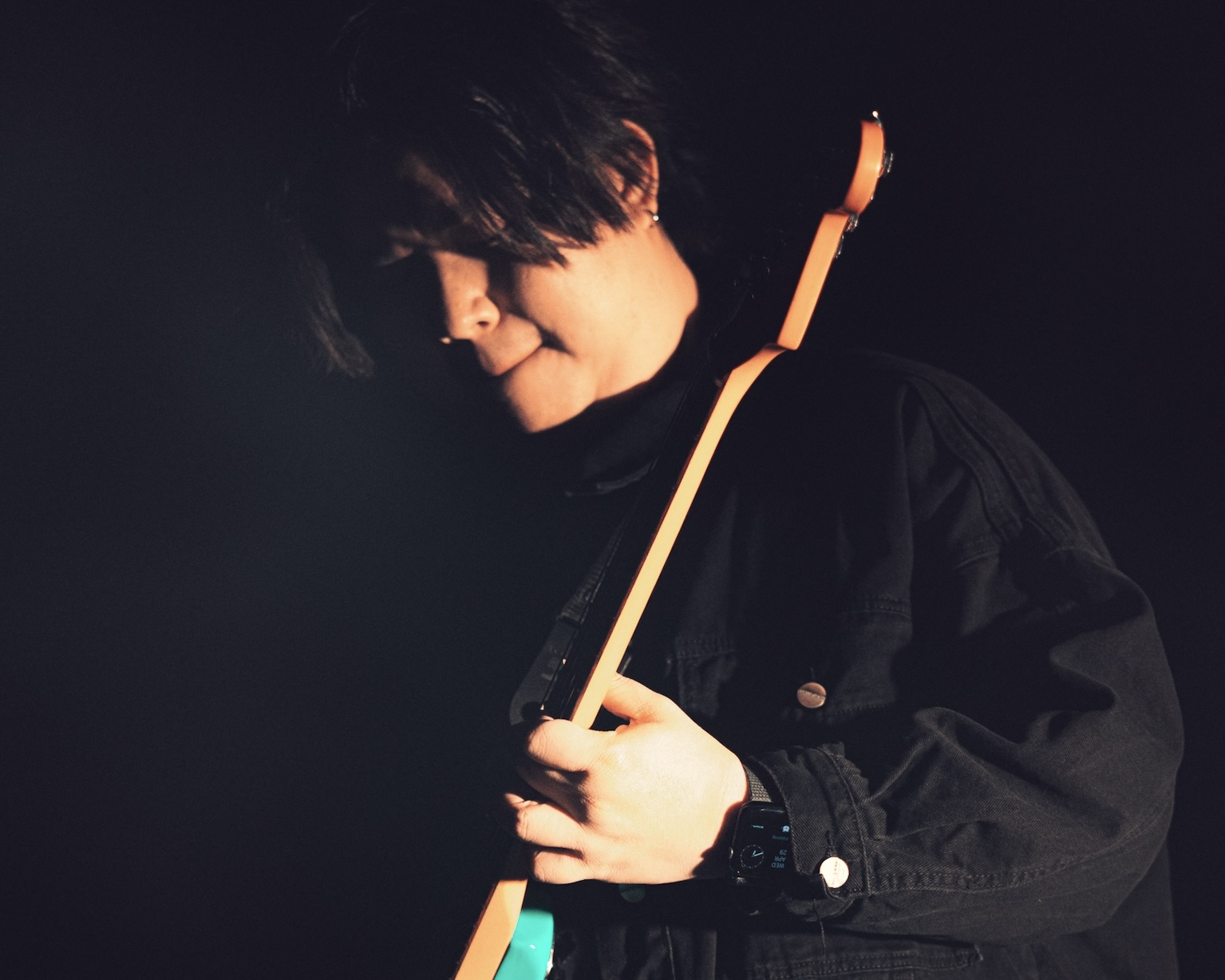 684216895 122096863179295638 1957063616305121095 n "ครึ่งเก้า กรุ๊ป" กางโผ 35 ศิลปินฮอต จัดหนัก 4 ค่ายย่อย ชูโมเดลศิลปินคือลูกค้า คว้าวงร็อกตำนาน "Flure" ร่วมชายคา