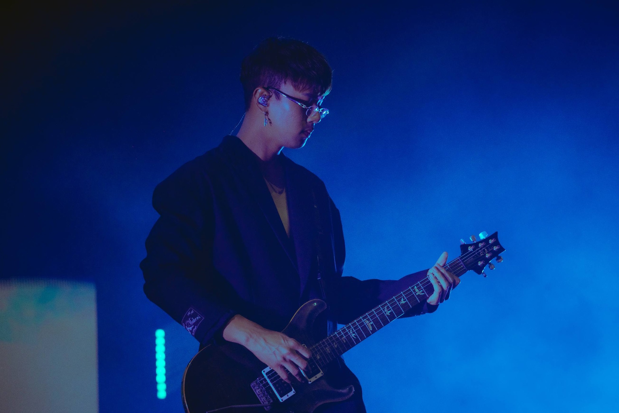 685149388 122097051651295638 6322949367026655305 n "ครึ่งเก้า กรุ๊ป" กางโผ 35 ศิลปินฮอต จัดหนัก 4 ค่ายย่อย ชูโมเดลศิลปินคือลูกค้า คว้าวงร็อกตำนาน "Flure" ร่วมชายคา