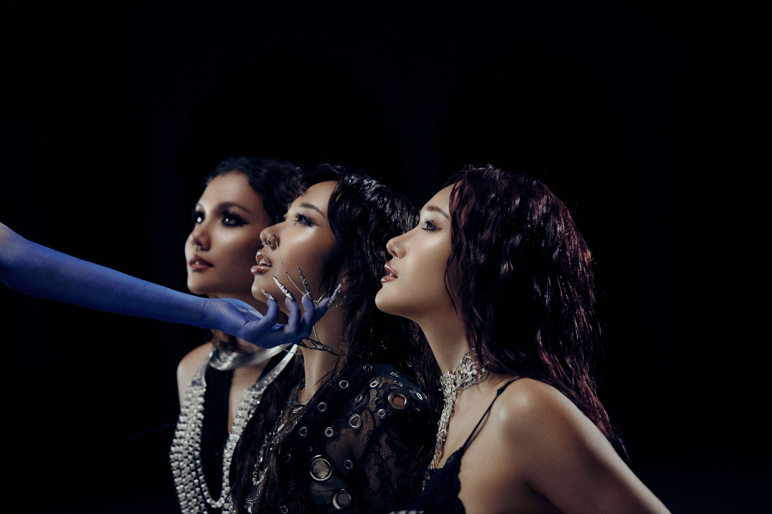 DG01 copy 2873x1915 scaled “DREAMGALS” คัมแบ็คฟาดแรง ส่งเพลงใหม่ “KARMA” ถ้ากรรมตามไม่ทัน เดี๋ยวรันเอง!