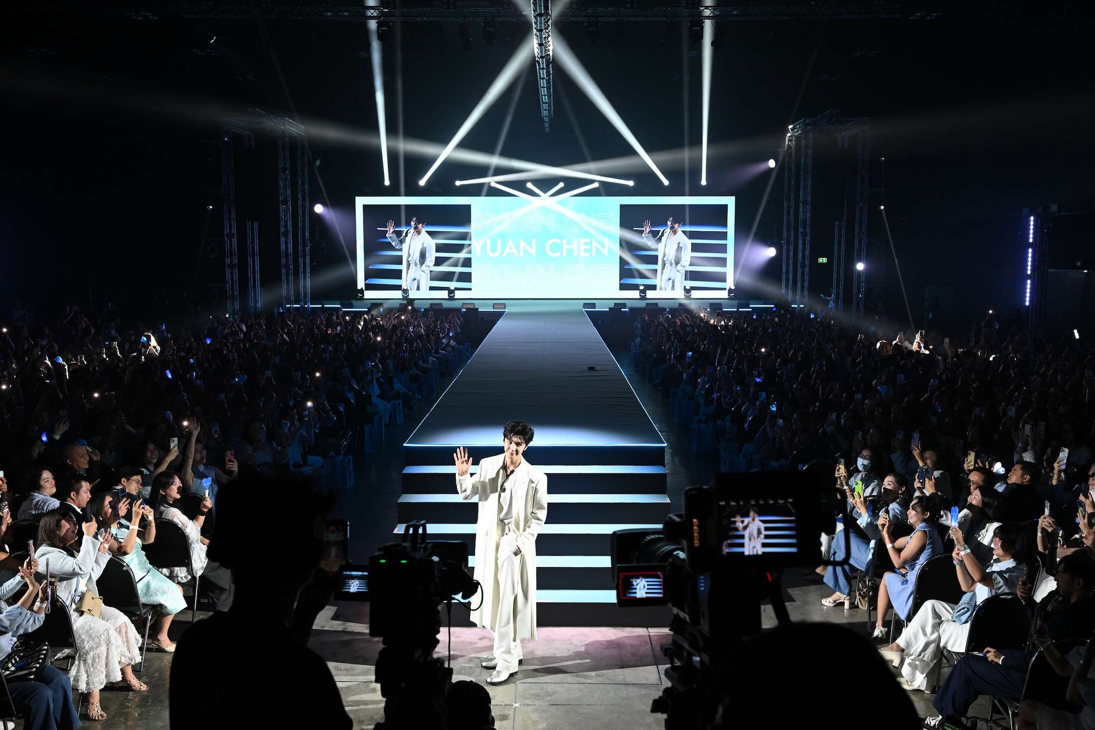 MizuMi พาพระเอกหนุ่มสุดฮอต Chen Zheyuan มาเสิร์ฟโมเมนต์เฟิร์สเลิฟในงาน "MizuMi x Chen Zheyuan Exclusive Meet & Greet: First Love in Aqua Oasis"
