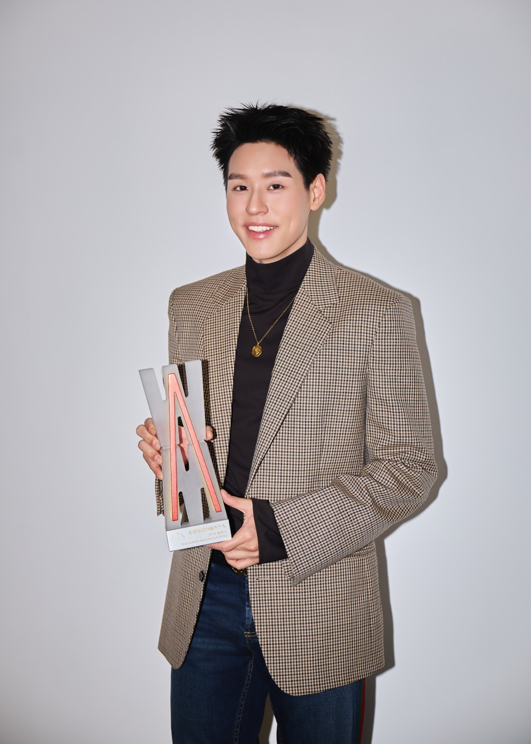 billkin pp krit weibo international entertainment awards 2026 13 BILLKIN - PP KRIT คว้า 2 รางวัลใหญ่ในงาน “Weibo International Entertainment Awards 2026”