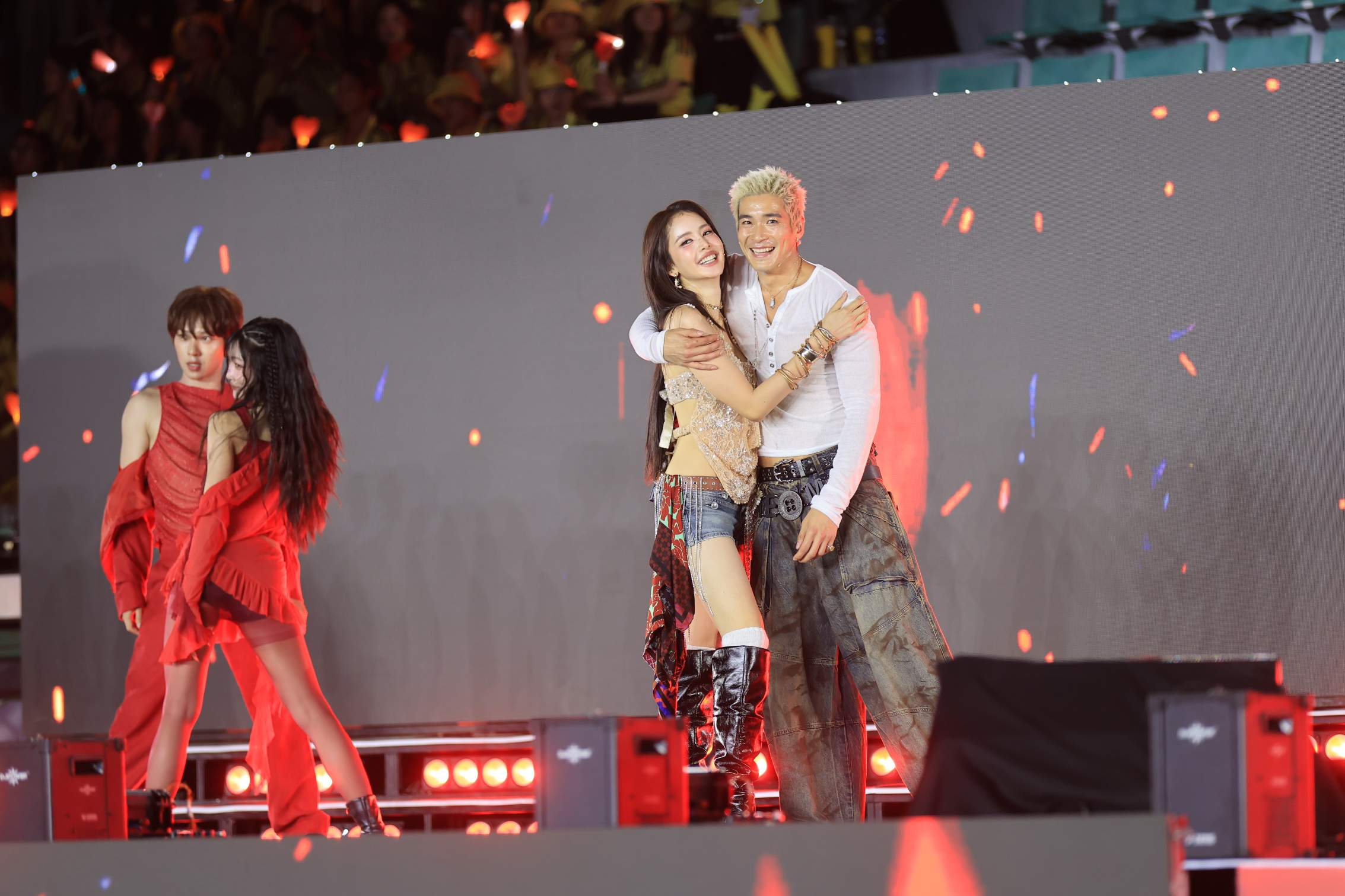 ฟุตบอล ช่อง3 2569 28 บรรยากาศ ช่อง 3 ฉลอง 56 ปี สุดยิ่งใหญ่ รวมซุปตาร์มาระเบิดพลังขั้นสุด!