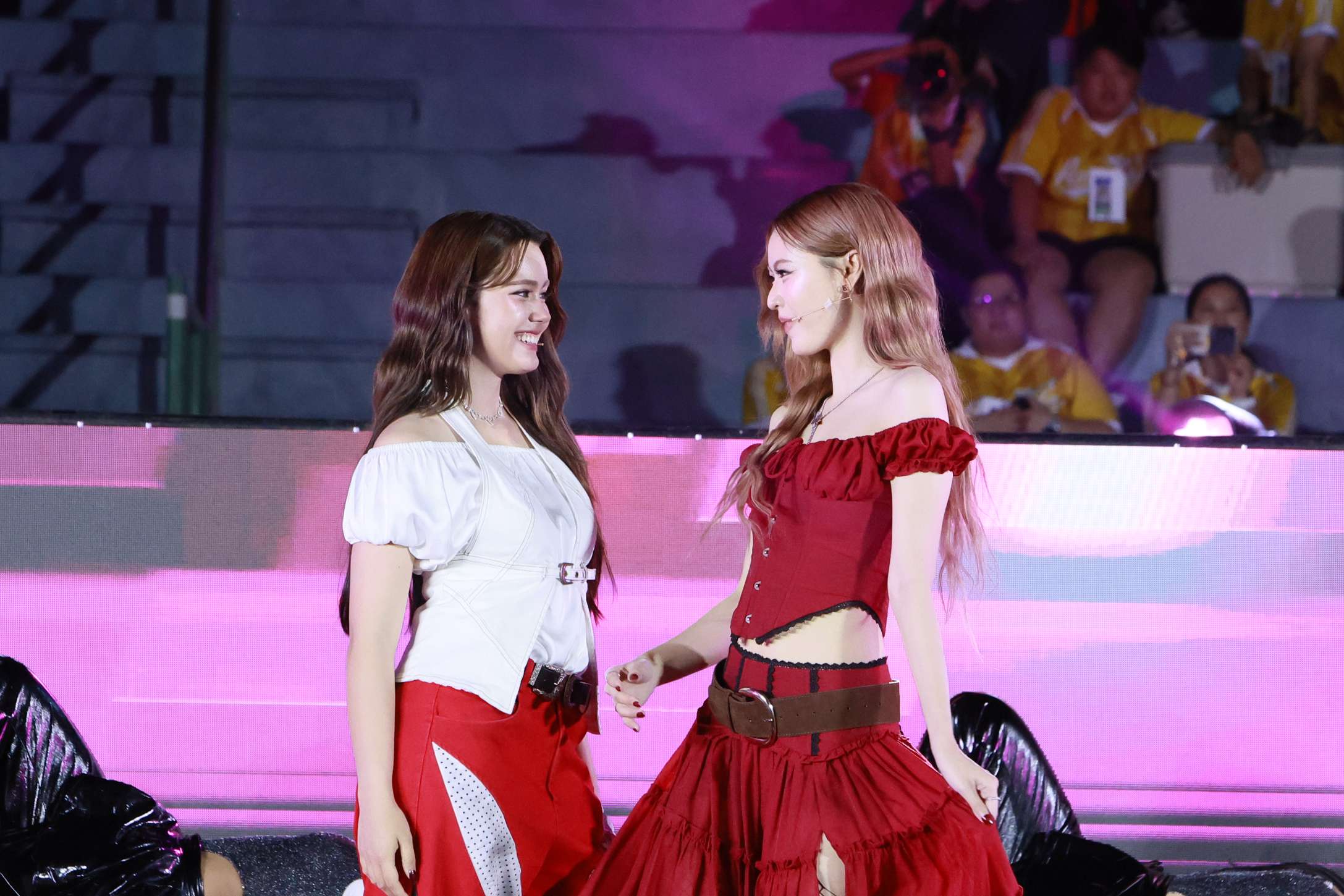 ฟุตบอล ช่อง3 2569 59 บรรยากาศ ช่อง 3 ฉลอง 56 ปี สุดยิ่งใหญ่ รวมซุปตาร์มาระเบิดพลังขั้นสุด!