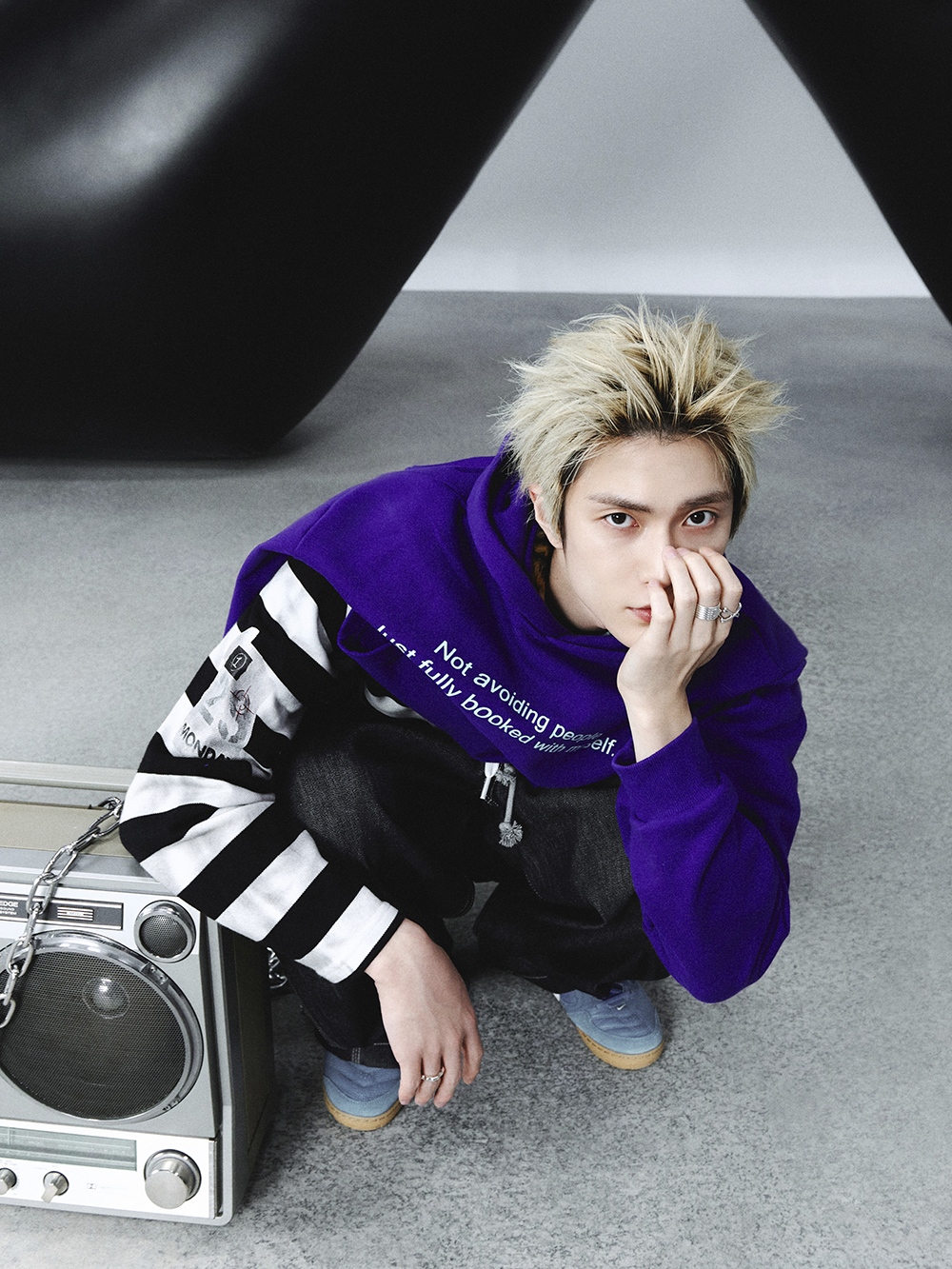 ภาพทีเซอร์ 5 XngHanXoul มินิอัลบั้มชุดแรก ‘Glow XngHan&Xoul ปล่อยมินิอัลบั้มชุดแรก ‘Glow’ ผ่าน 5 เพลงที่อิงจากซาวนด์ EDM