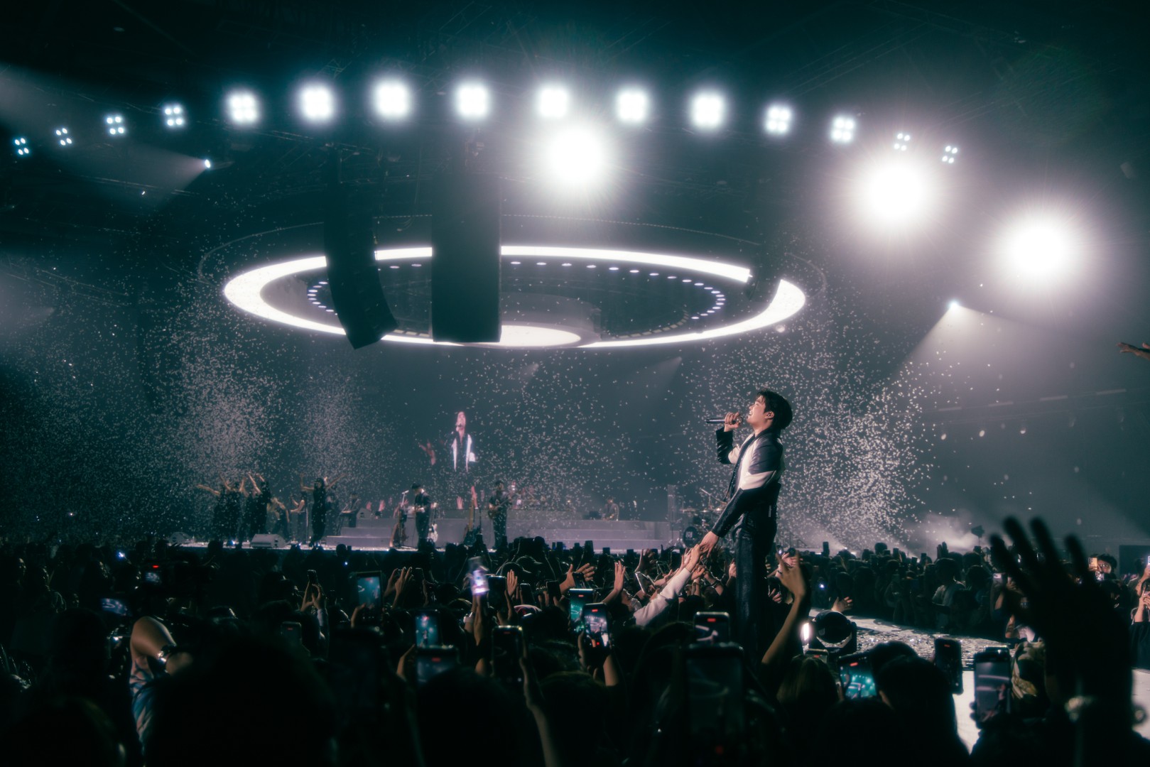 0X7A7747 NONT TANONT “THE MOMENT OF SPECTACLE CONCERT” ปิดฉากอย่างงดงาม!