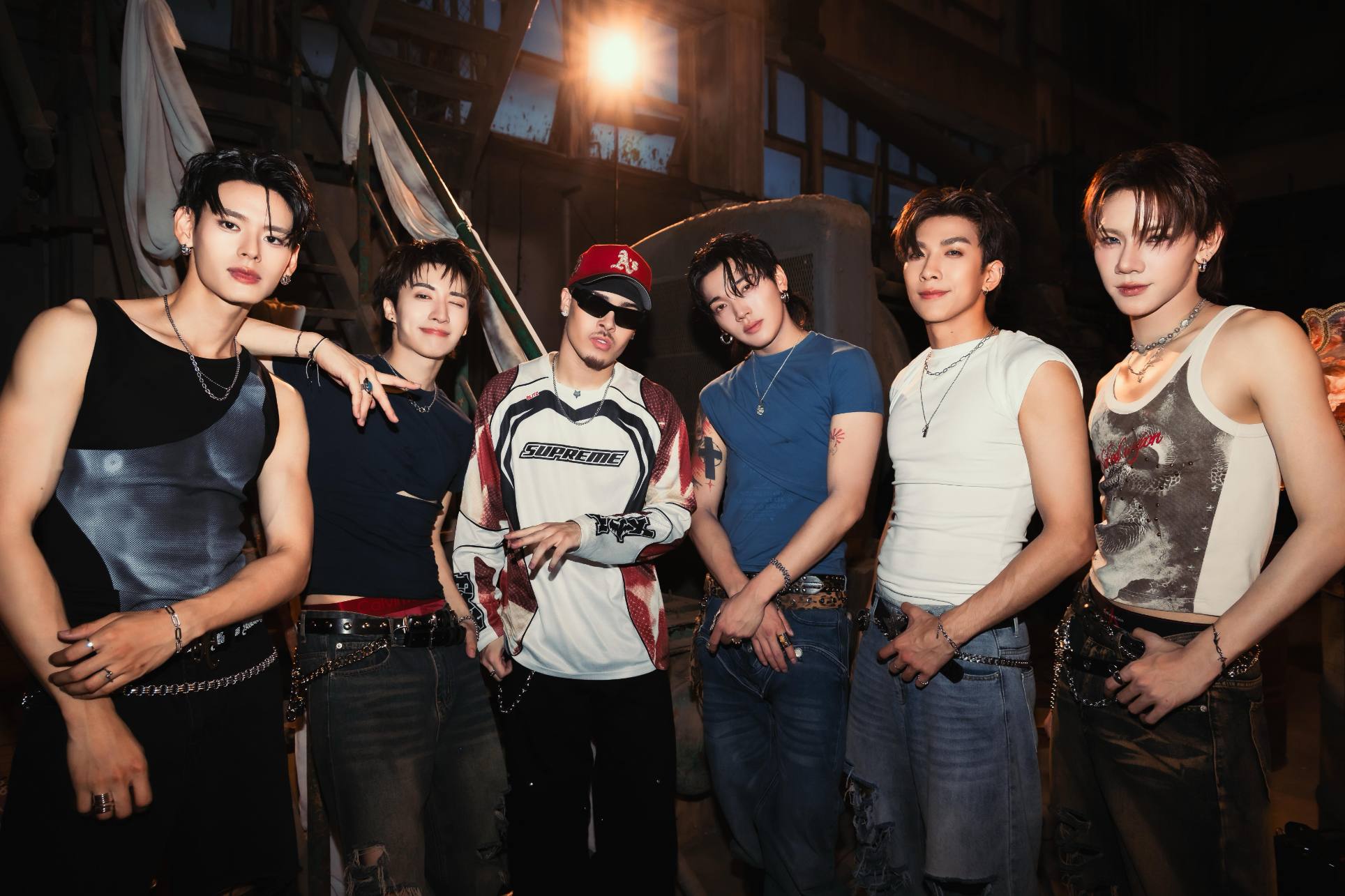 PERSES อัปเลเวลความฮอต! กลับมาสร้างปรากฏการณ์ความร้อนแรงในซิงเกิลล่าสุด TURN ME ON feat. Tobii