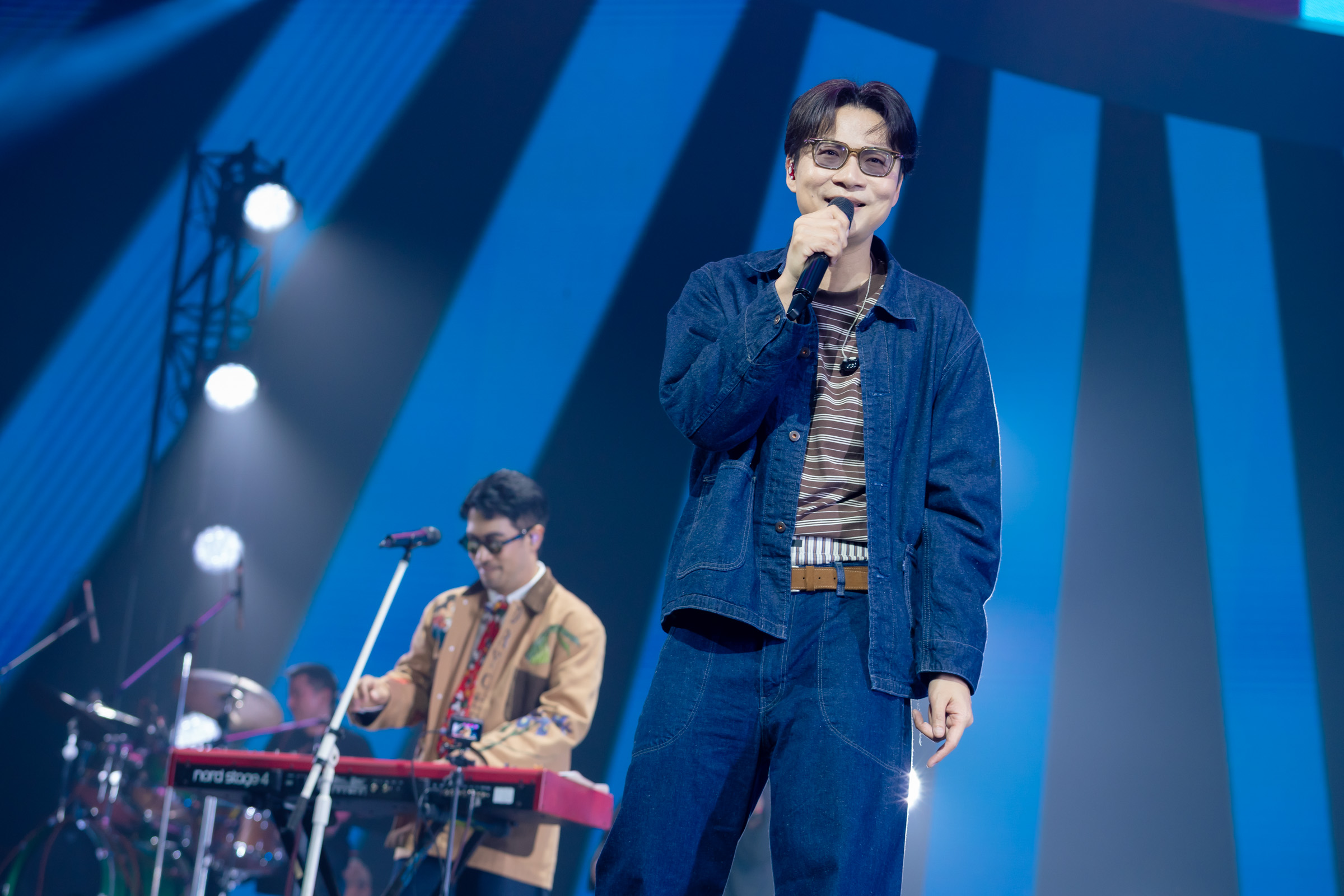 DTP 16 0 “DISCTOPIA CONCERT” 9 ชม.เต็มอิ่มความทรงจำกับศิลปินเพลงโคตรฮิตยุคแผ่นดิสก์ถล่มเมือง!!