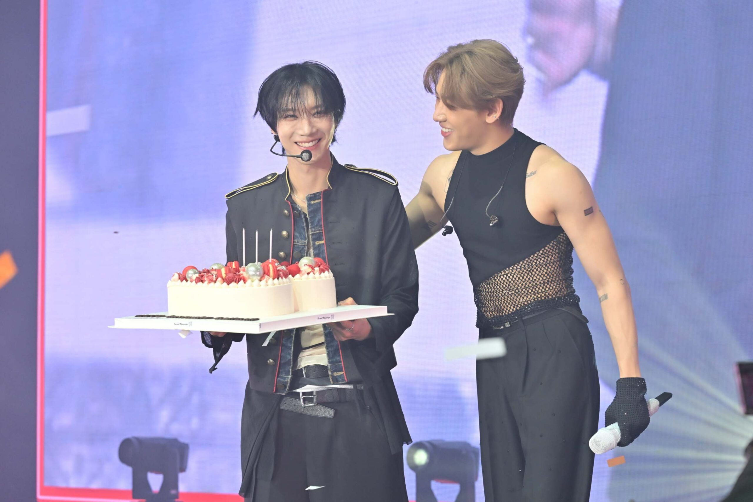 GG 5341 copy 2868x1912 scaled ภาพบรรยากาศ แบมแบม – เตนล์ ใน K-Pop Masterz 2026 BamBam & TEN SPECIAL LIVE in BANGKOK