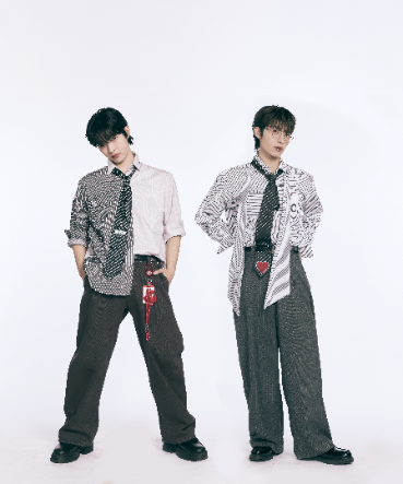 “MicMac” สองฝาแฝดเดบิวต์สะดุดตาจากค่าย WhiteFox ในเครือ GMM MUSIC