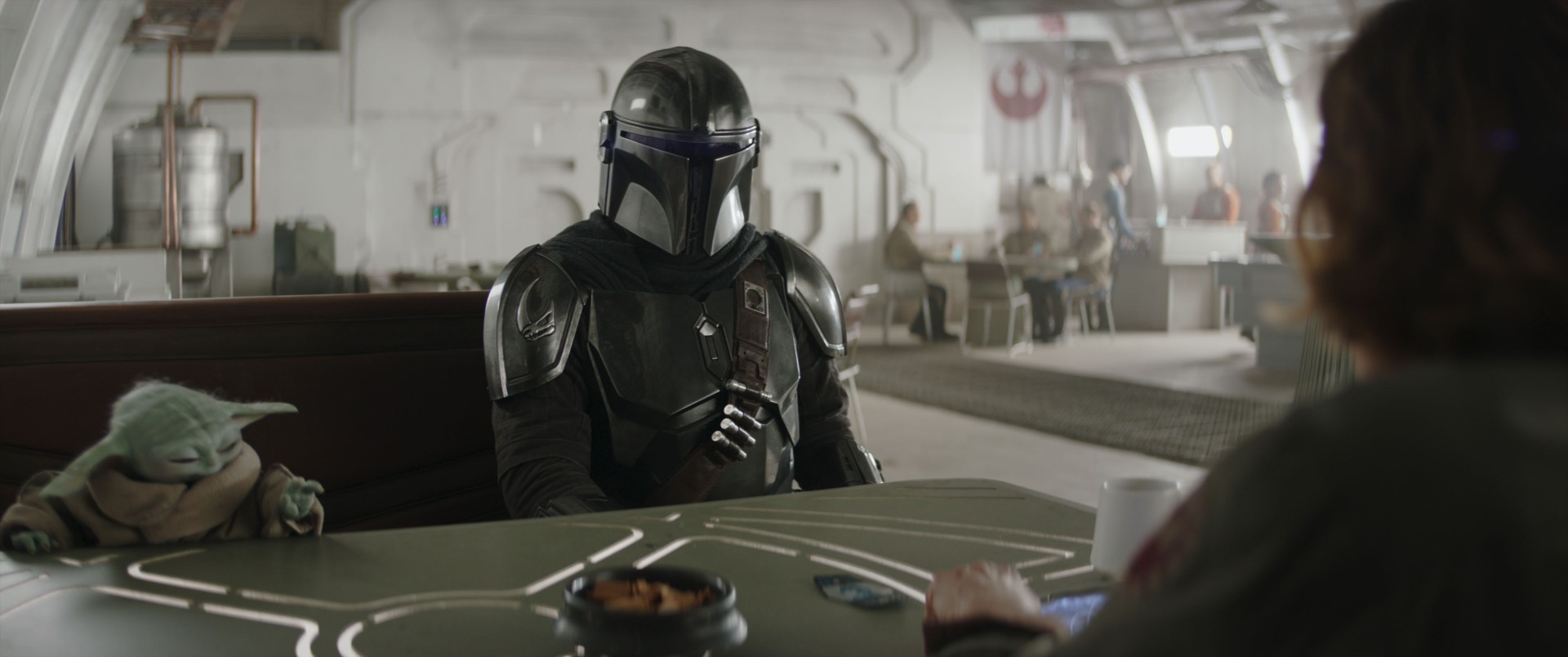 STAR WARS THE MANDALORIAN AND GROGU Still04 นานิ หิรัญกฤษฎิ์ ร่วมฉลองต้อนรับคู่หูแห่งจักรวาล “The Mandalorian and Grogu แมนดาลอเรี่ยนและโกรกู” Thailand Gala Premiere