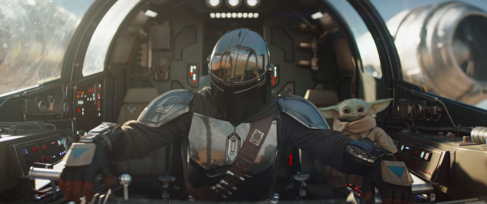 STAR WARS THE MANDALORIAN AND GROGU Still09 นานิ หิรัญกฤษฎิ์ ร่วมฉลองต้อนรับคู่หูแห่งจักรวาล “The Mandalorian and Grogu แมนดาลอเรี่ยนและโกรกู” Thailand Gala Premiere