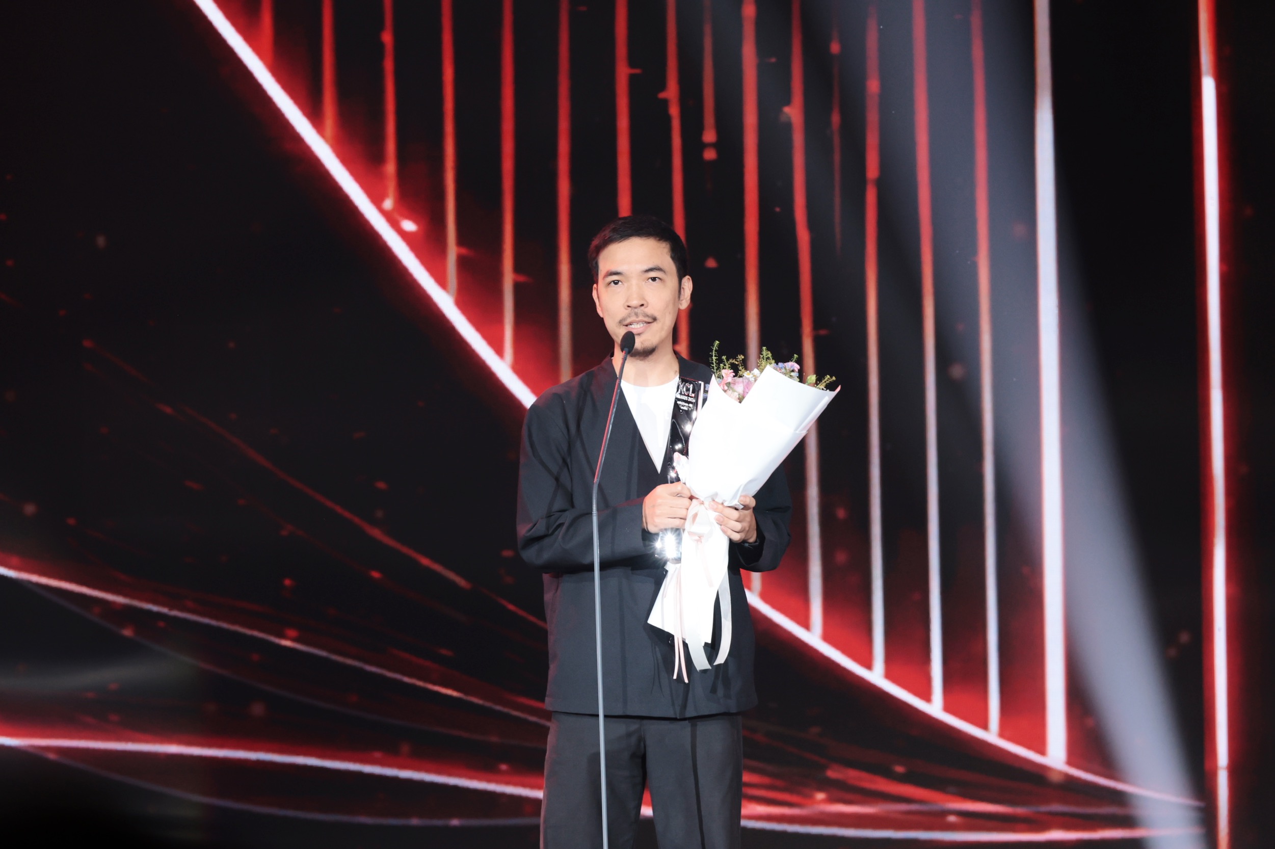 ไอซ์ซึ - เอินเอิน ควงทีมงาน “GDH” คว้า 5 รางวัล “คมชัดลึกอวอร์ด ครั้งที่ 22” ตอกย้ำคุณภาพ!! 10 S 21152059 0 ไอซ์ซึ - เอินเอิน ควงทีมงาน “GDH” คว้า 5 รางวัล “คมชัดลึกอวอร์ด ครั้งที่ 22” ตอกย้ำคุณภาพ!!