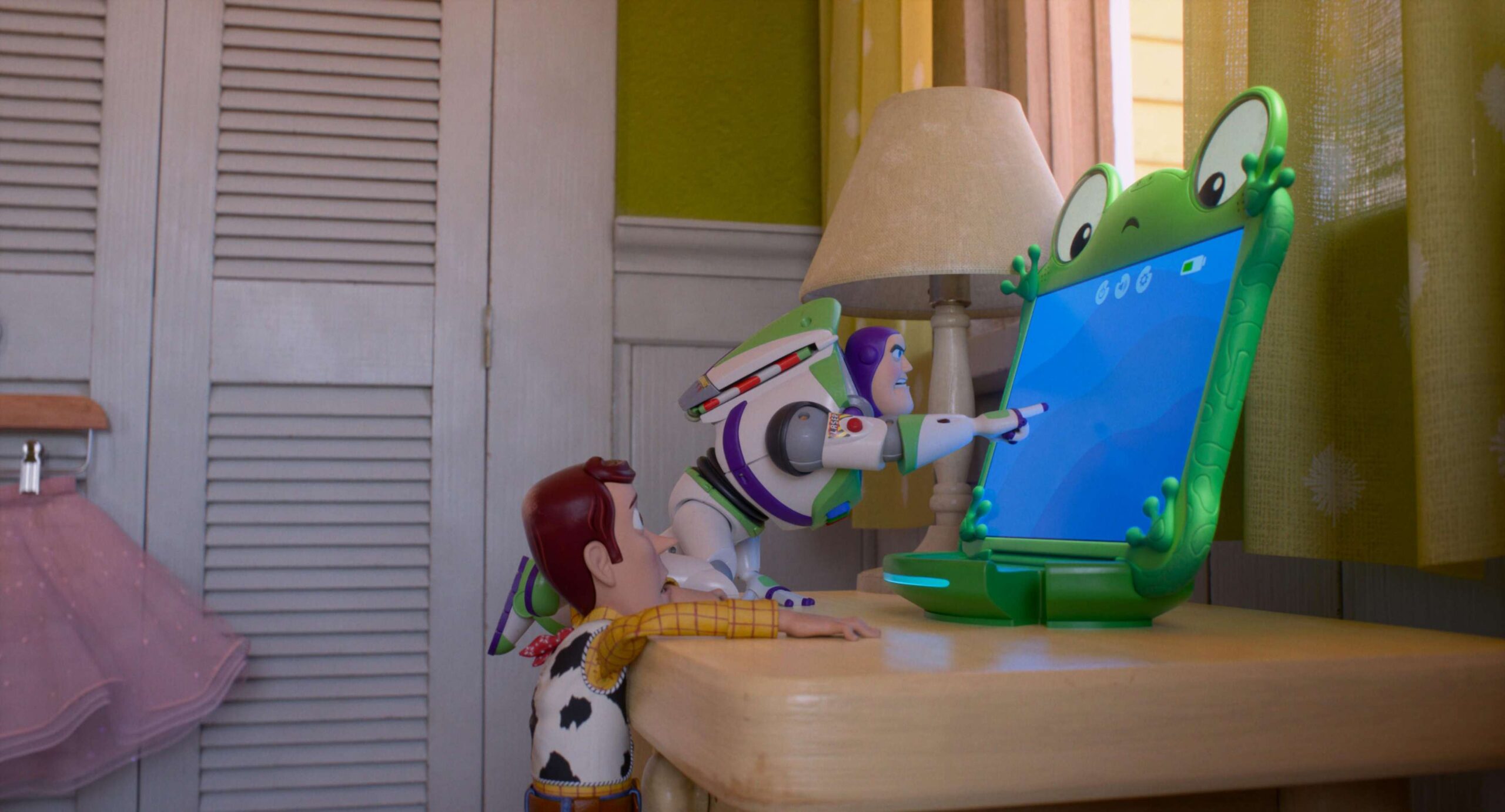 TOYSTORY5 ONLINE USEt527 copy 3548x1915 scaled Disney and Pixar’s Toy Story 5 ดูก่อนใคร วันพุธ 17 ม.ย. 69 รอบ 17:00 น. เป็นต้นไป ก่อนบุกโรงภาพยนตร์ทั่วประเทศ 18 มิ.ย.69