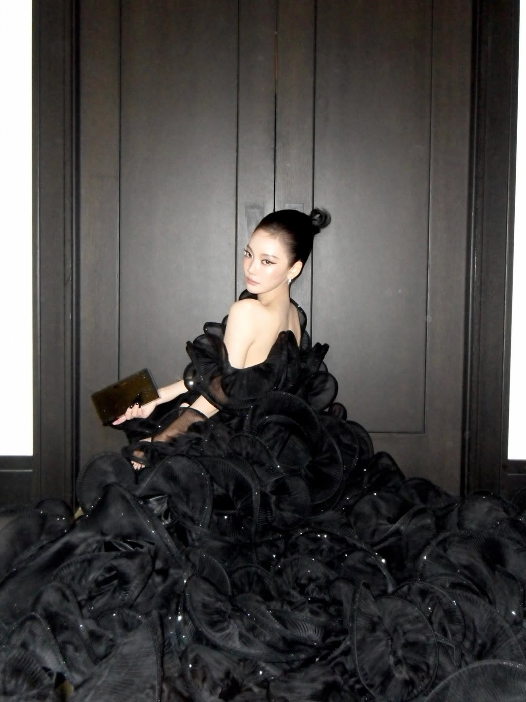 aespa met gala 5 สองแฟชั่นไอคอนระดับโลก KARINA - NINGNING วง aespa กับโมเมนต์สุดทรงพลัง บนพรมแดงในงาน ‘Met Gala’