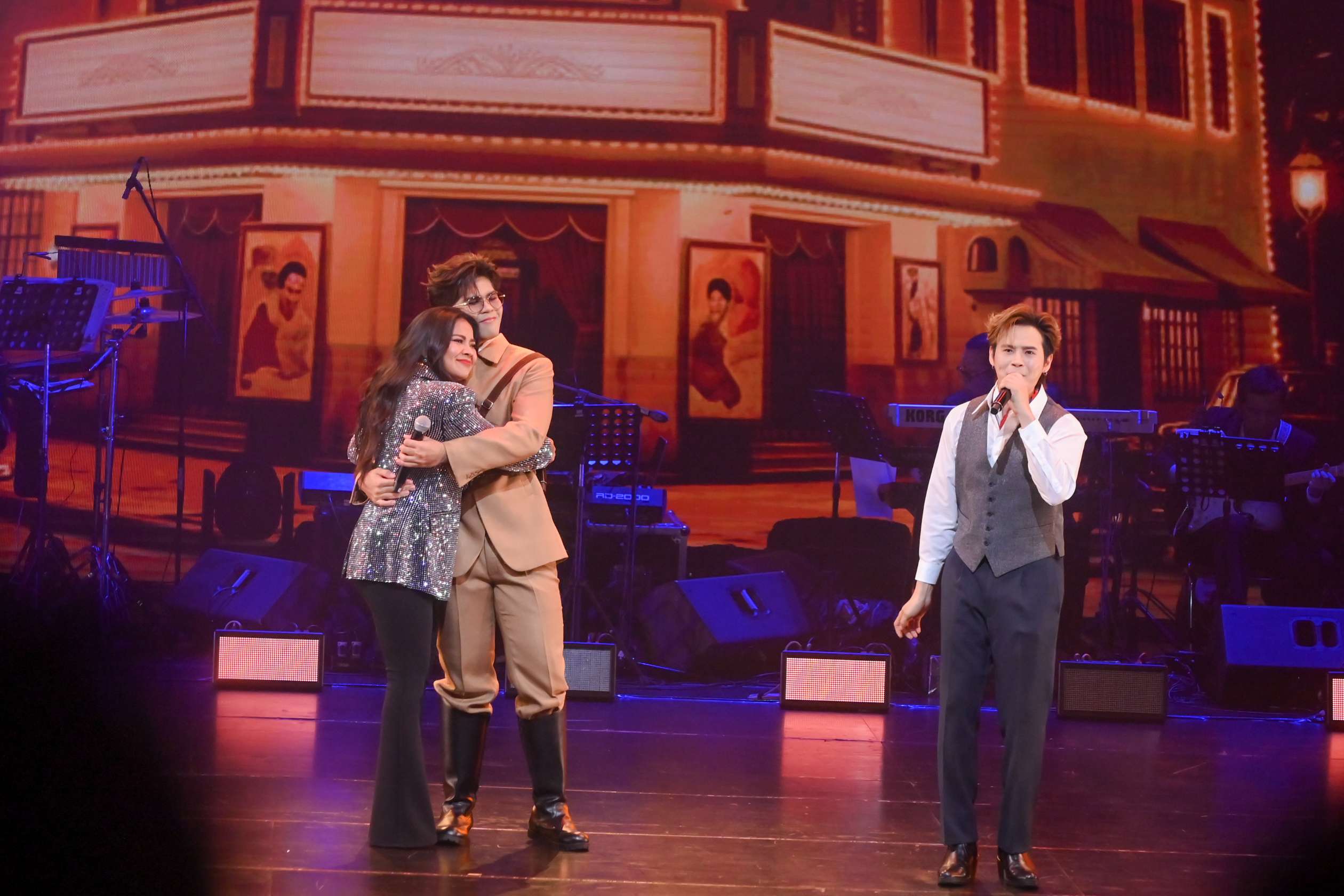 exSingHistory เปิดม่าน “The Giving Concert” 3 Generations 1 Heart คอนเสิร์ตแรก "Sing History เพลงรักในวันวาน”