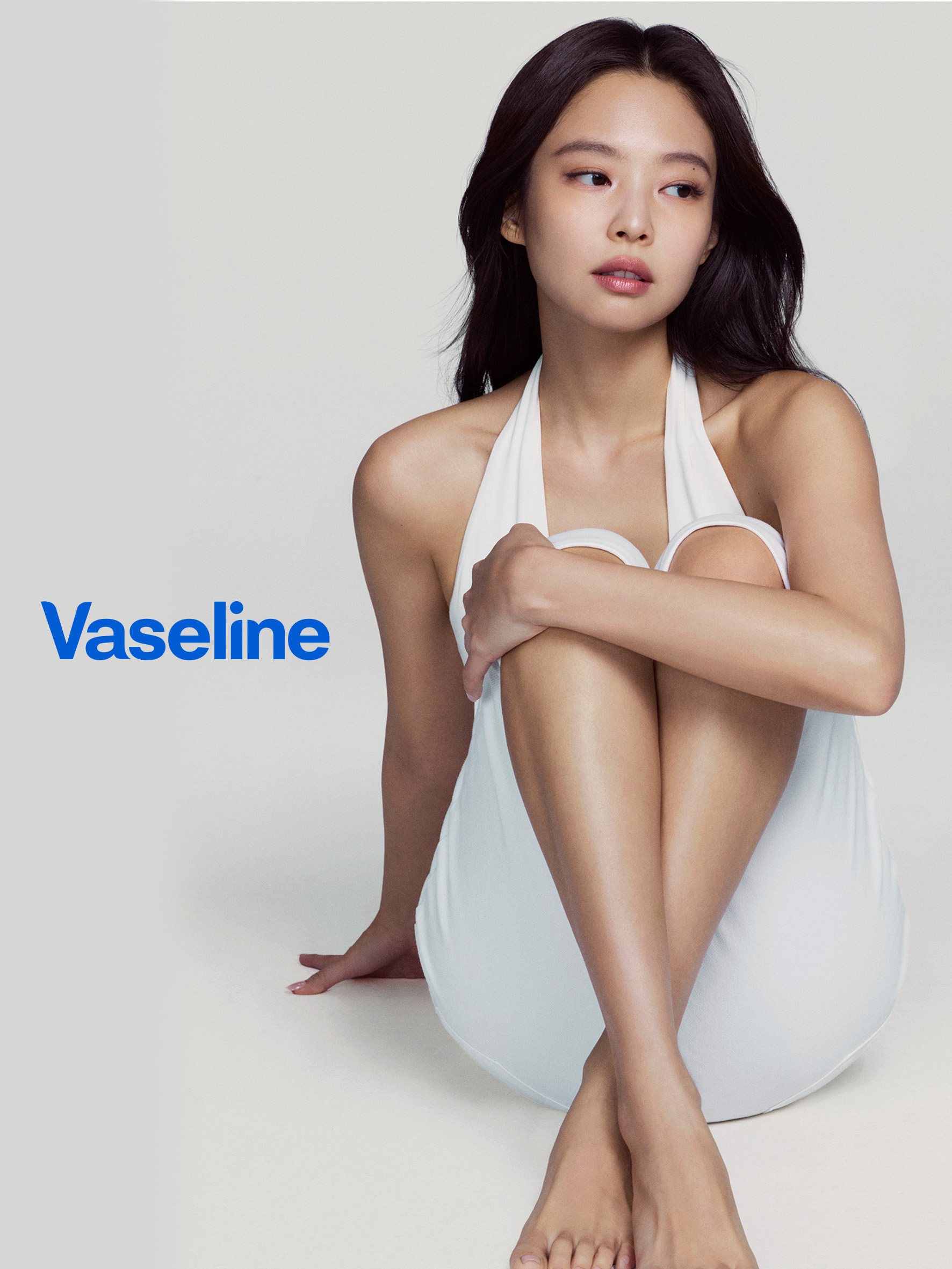 1780389933103 JENNIE ร่วมงาน Vaseline ในฐานะโกลบอลแอมบาสเดอร์คนแรกของแบรนด์