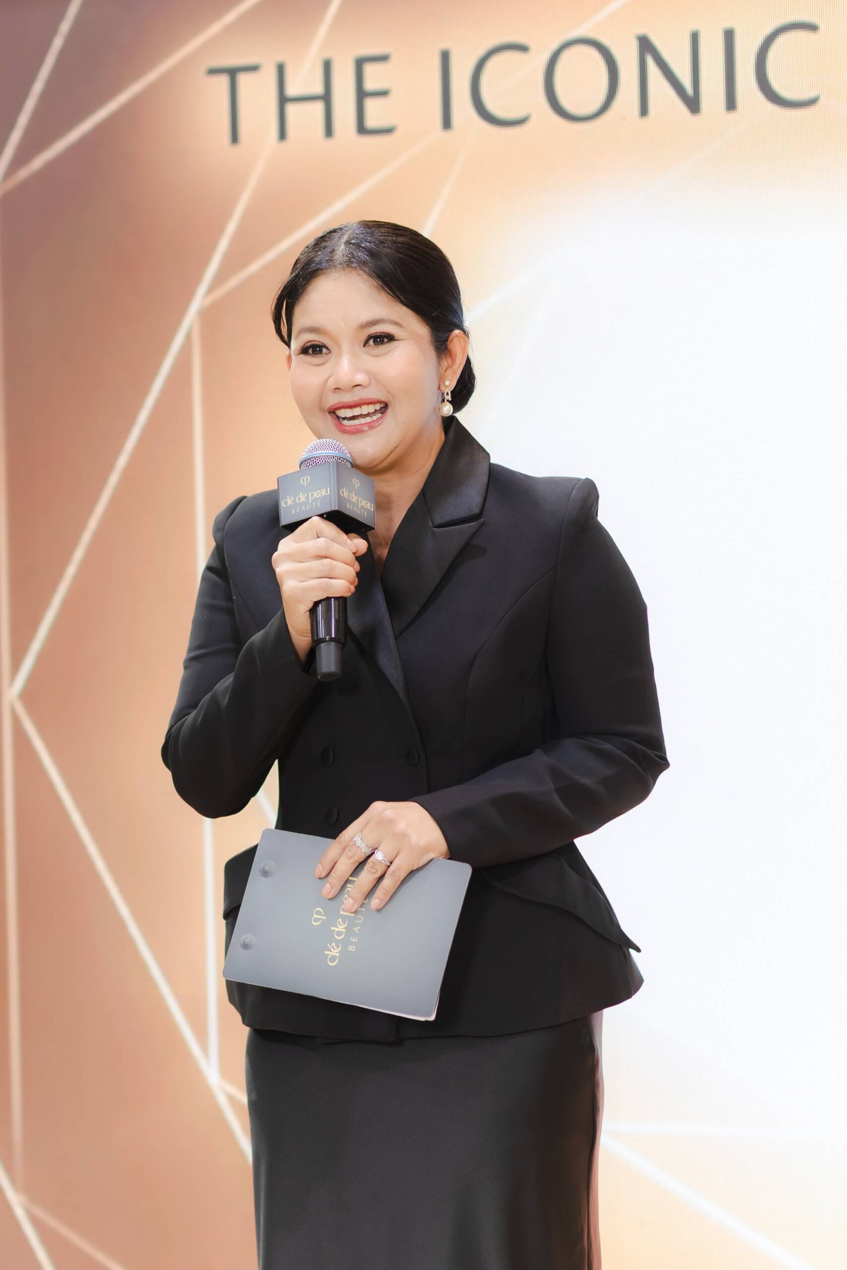 1781100623492 copy 2000x3000 scaled Clé de Peau Beauté จัดอีเว้นท์ใหญ่ แพร – แอนโทเนีย ตบเท้ารวมงาน The Iconic Radiance