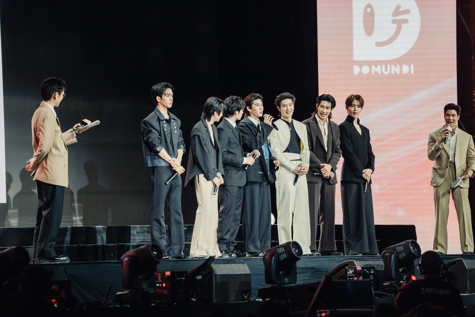 FRIEND BENEFIT สนิทแค่เพื่อน สรุปงาน DMD LINE UP 2026: ‘ดูมันดิ’ จัดหนักเปิดตัว 23 โปรเจกต์ใหม่ ยกระดับซีรีส์วายสู่มิติระดับสากล