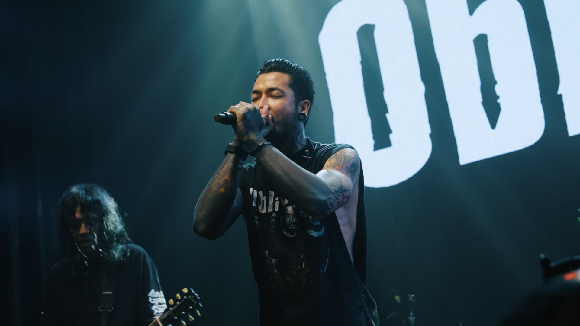 Oblivious 03 เดือดจัด ประทับใจทุกนาที! คอนเสิร์ตครบรอบ 20 ปี "DO IT OR DIE" ปลุกยุคอีโมใหัคืนชีพอีกครั้งในค่ำคืนสุดมันส์เกินบรรยาย