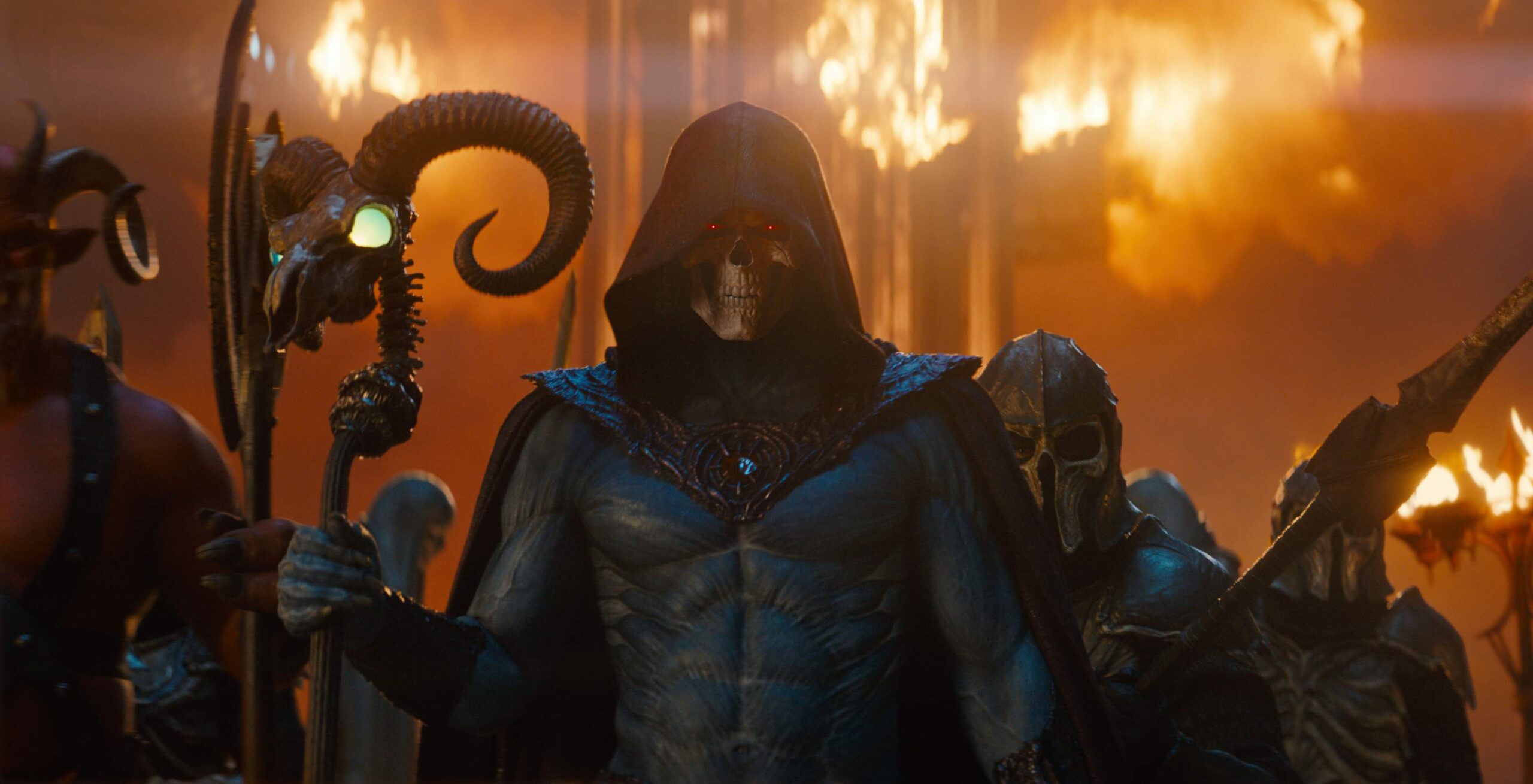 Skeletor copy 3496x1788 scaled ปลุกตำนาน "ฮี-แมน" คืนชีพ เดือดทะลุจอ! "นิโคลัส กาลิทซิน" ควงดาบแห่งพลัง ฟาดฟัน "จาเร็ด เลโต" ในภาพยนตร์ "Masters of the Universe"