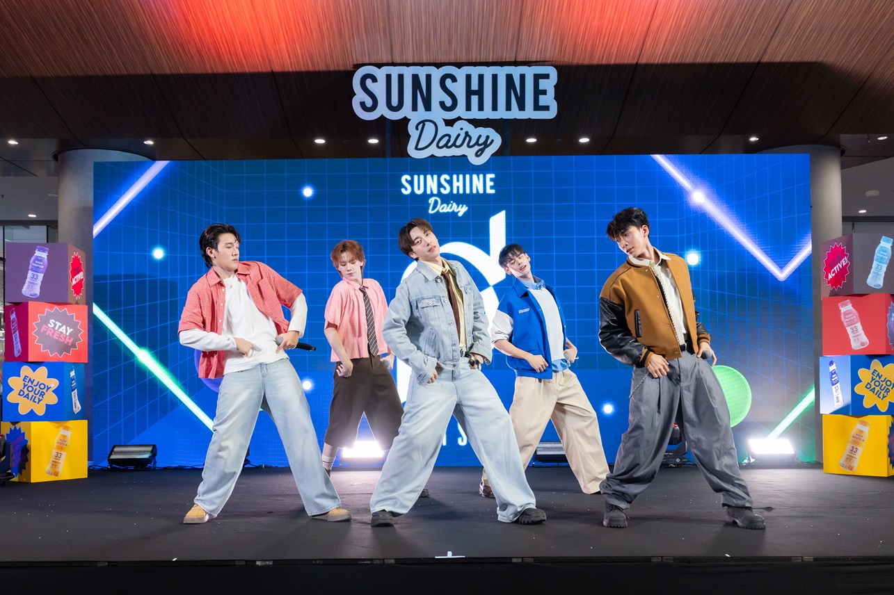 PERSES ขึ้นแท่นพรีเซนเตอร์ Sunshine Dairy เปิดตัวยิ่งใหญ่ในงาน “Enjoy Your Daily With PERSES” 12 Sunshine 47 0 PERSES ขึ้นแท่นพรีเซนเตอร์ Sunshine Dairy เปิดตัวยิ่งใหญ่ในงาน “Enjoy Your Daily With PERSES”