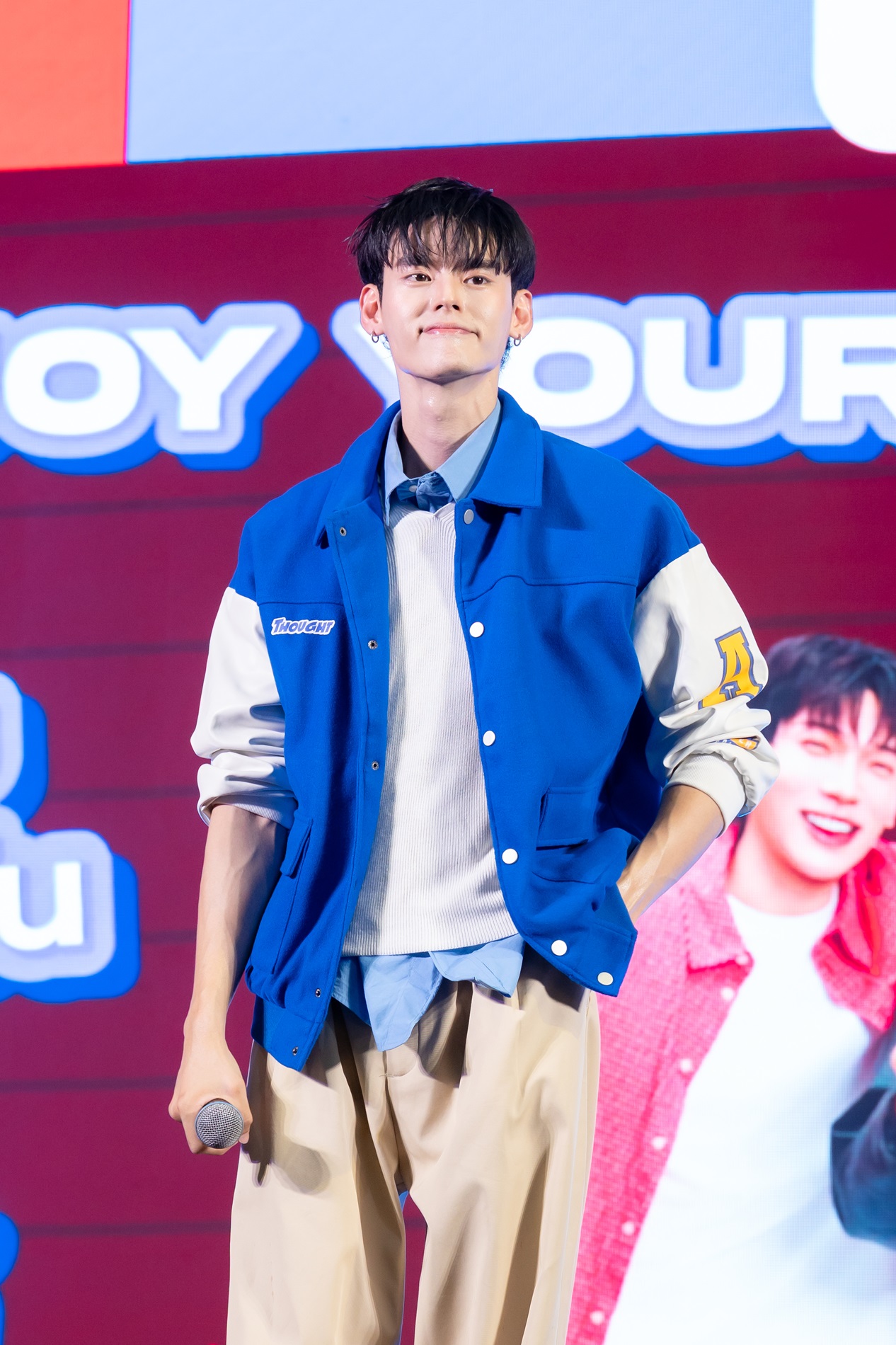 PERSES ขึ้นแท่นพรีเซนเตอร์ Sunshine Dairy เปิดตัวยิ่งใหญ่ในงาน “Enjoy Your Daily With PERSES” 16 Sunshine 55 0 PERSES ขึ้นแท่นพรีเซนเตอร์ Sunshine Dairy เปิดตัวยิ่งใหญ่ในงาน “Enjoy Your Daily With PERSES”