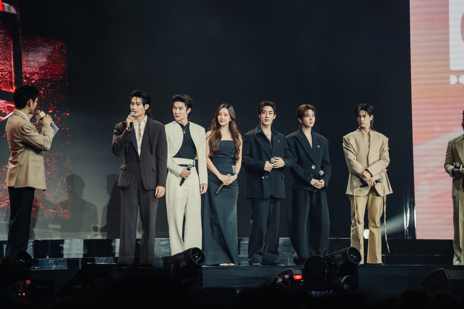 ซิ่นกลิ่นโสก สรุปงาน DMD LINE UP 2026: ‘ดูมันดิ’ จัดหนักเปิดตัว 23 โปรเจกต์ใหม่ ยกระดับซีรีส์วายสู่มิติระดับสากล