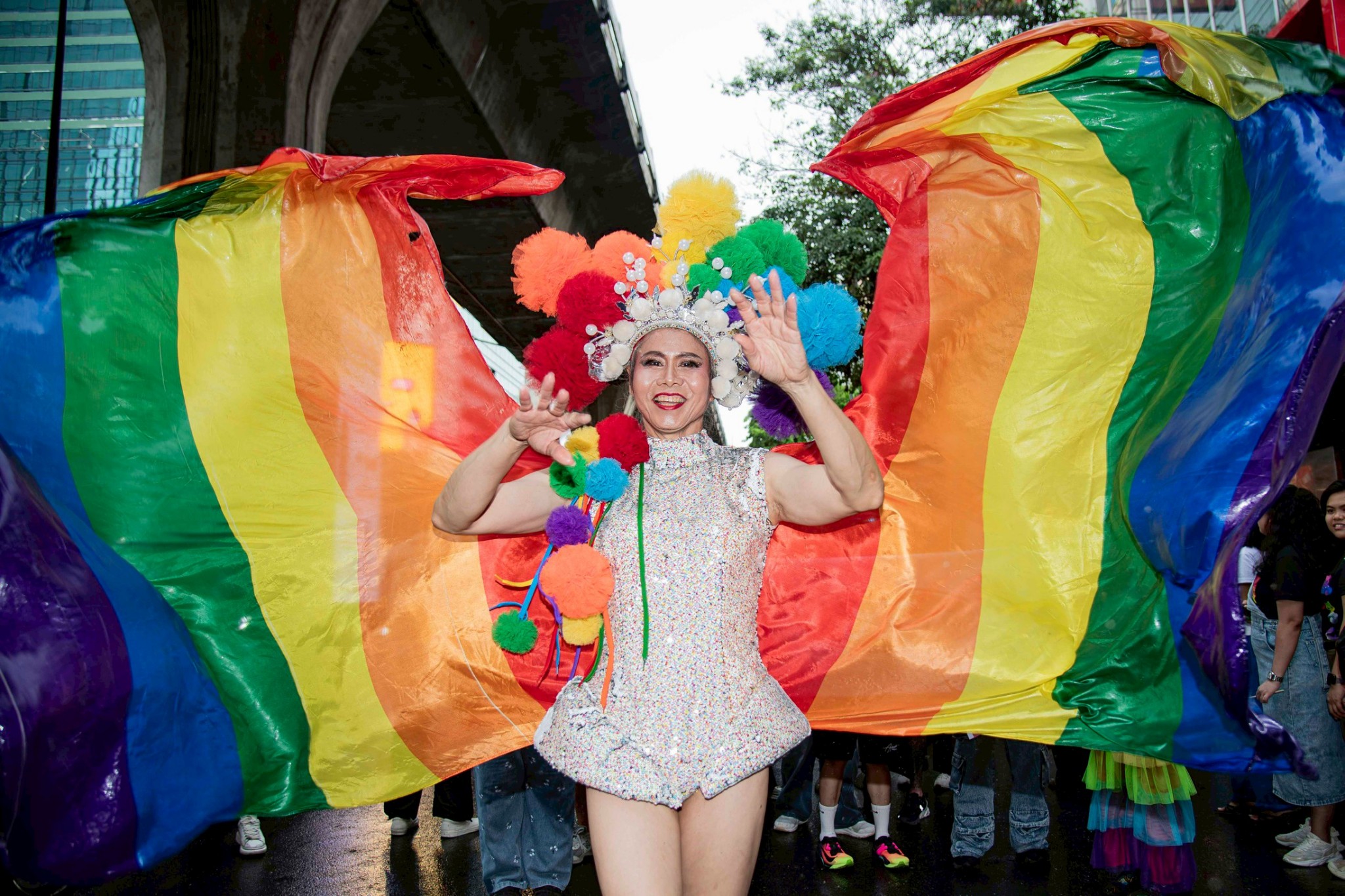ภาพบรรยากาศ 7 0 รวมพลัง LGBTQIAN+ กว่า 5 แสนคน “นฤมิตไพรด์” ฉลอง Pride Monthในงาน “Bangkok Pride Festival 2026”