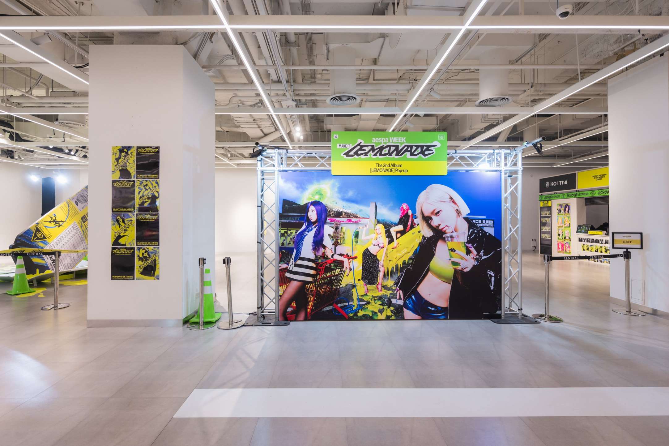 ภาพบรรยากาศ5 ป็อปอัป aespaWEEK MAKEITLEMONADE [aespa WEEK - MAKE IT LEMONADE] in BANGKOK’ เปิดให้เข้าชมแล้วจนถึงวันที่ 14 มิถุนายนนี้ ! ณ เซ็นทรัลชิดลม