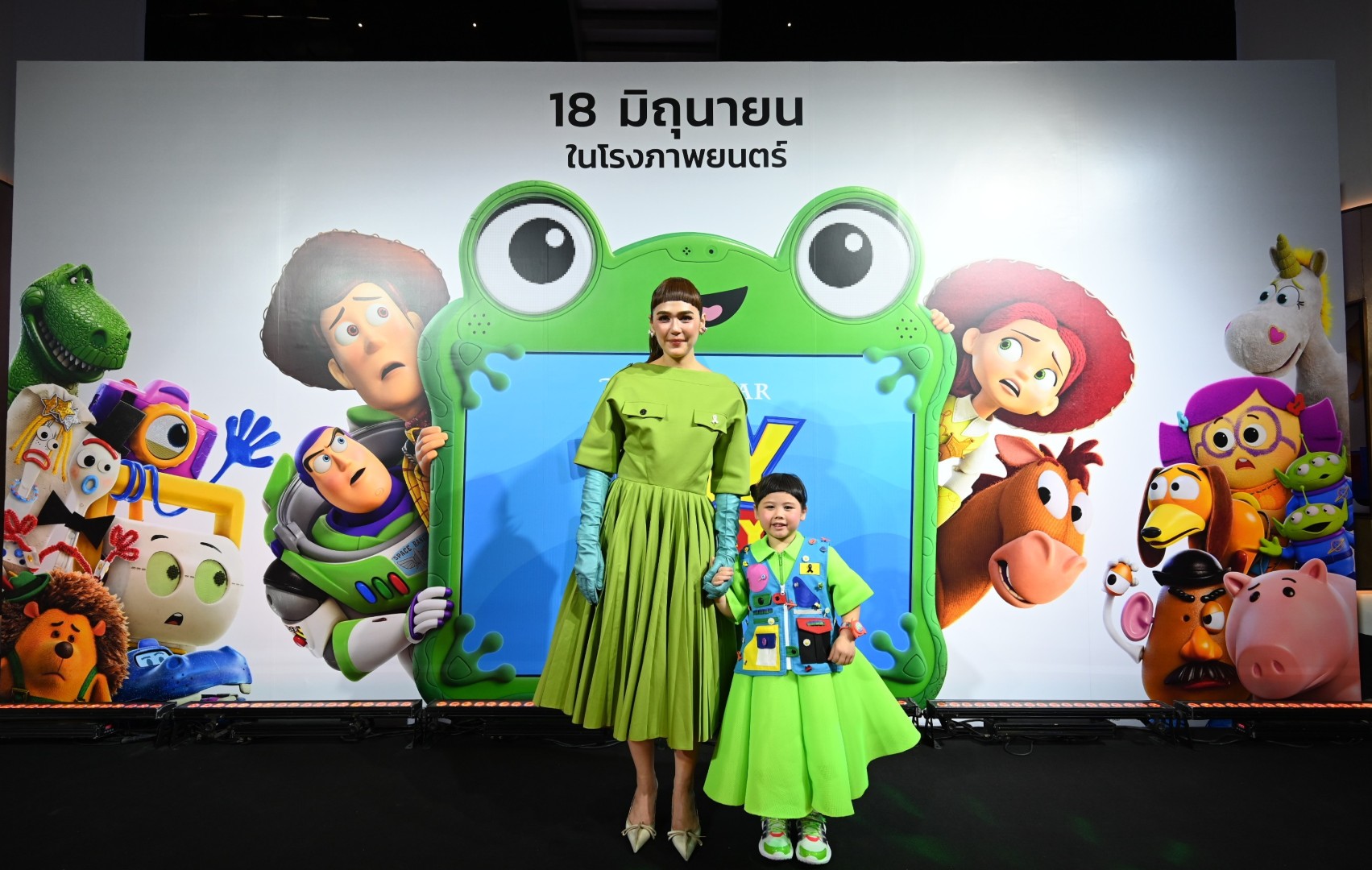 Toy Story 5 จัดงาน Thailand Gala Premiere สุดยิ่งใหญ่ 39 ภาพบรรยากาศงาน Thailand Gala Premiere ภาพยนตร์แอนิเมชันภาคต่อที่ทั่วโลกรอคอย Disney and Pixar s Toy Story 5 25 Toy Story 5 จัดงาน Thailand Gala Premiere สุดยิ่งใหญ่