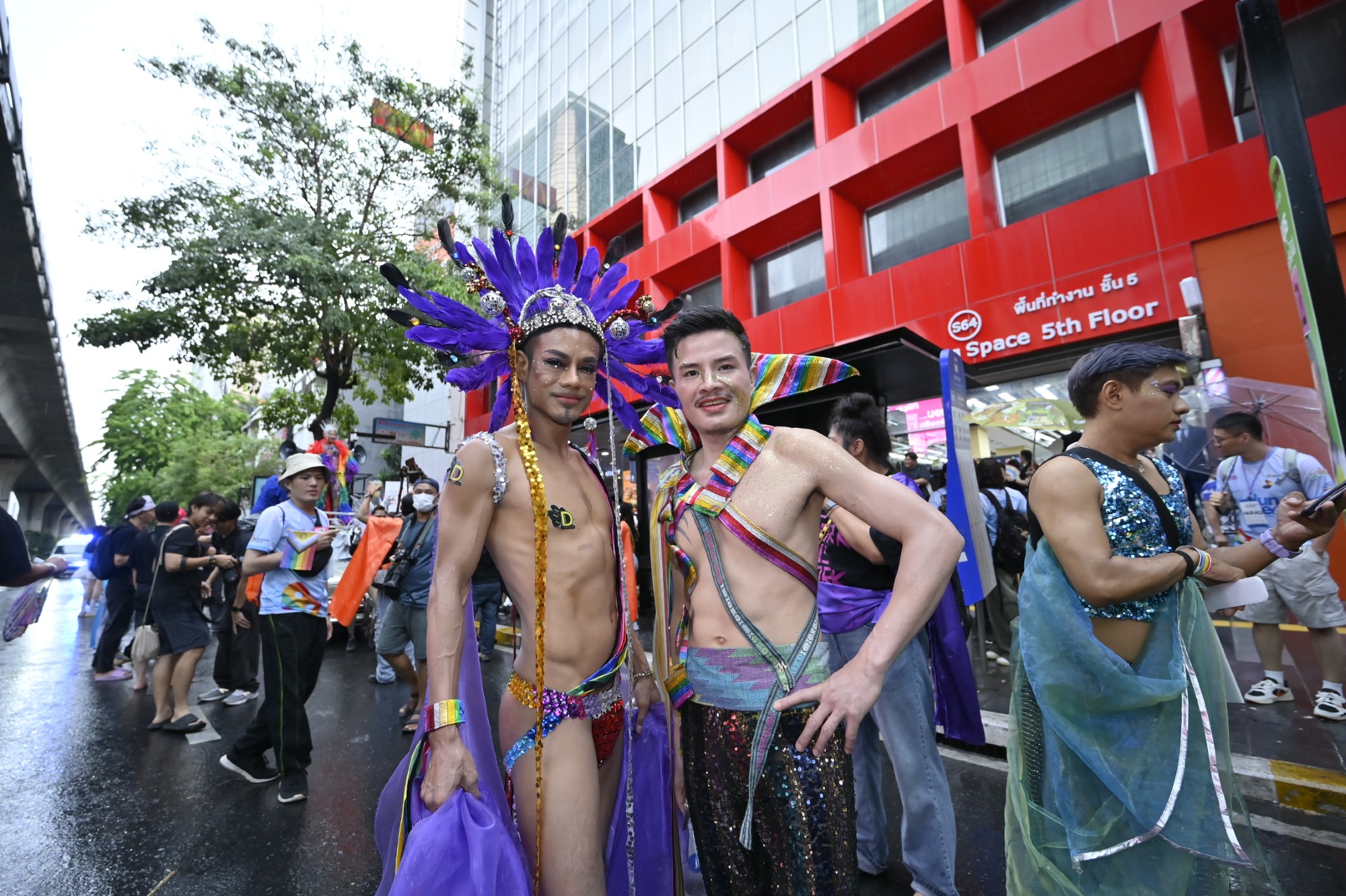 ภาพประกอบข่าว 46 รวมพลัง LGBTQIAN+ กว่า 5 แสนคน “นฤมิตไพรด์” ฉลอง Pride Monthในงาน “Bangkok Pride Festival 2026”