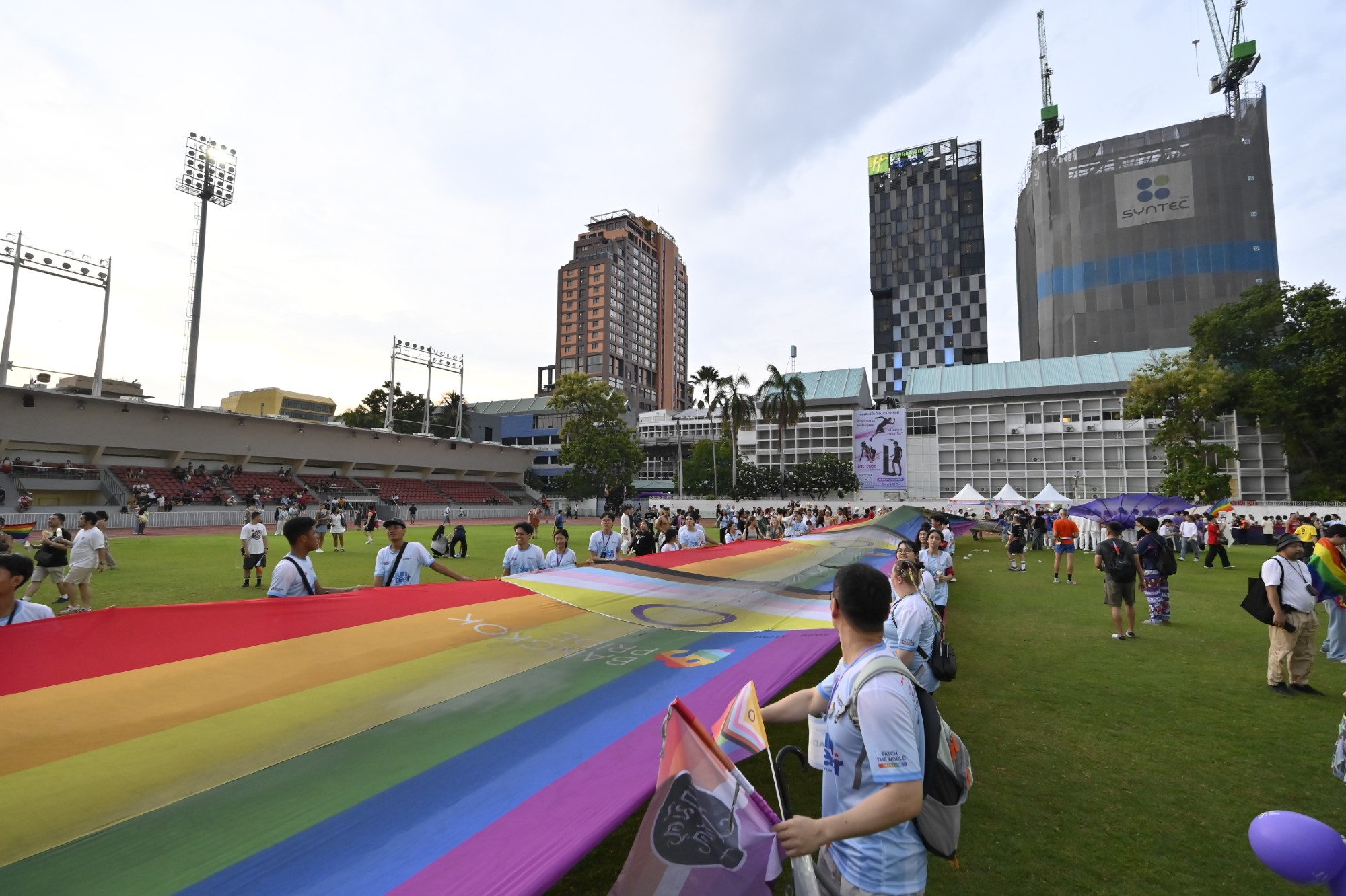 ภาพประกอบข่าว 5 รวมพลัง LGBTQIAN+ กว่า 5 แสนคน “นฤมิตไพรด์” ฉลอง Pride Monthในงาน “Bangkok Pride Festival 2026”