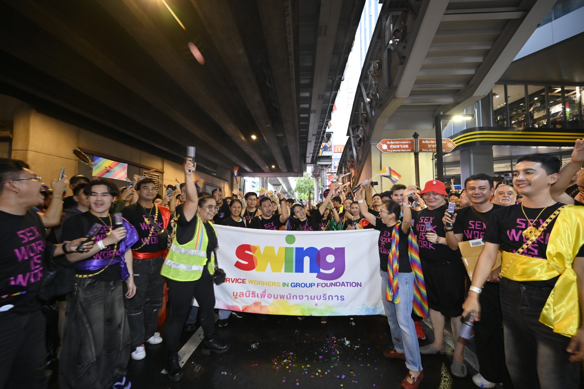 ภาพประกอบข่าว 50 รวมพลัง LGBTQIAN+ กว่า 5 แสนคน “นฤมิตไพรด์” ฉลอง Pride Monthในงาน “Bangkok Pride Festival 2026”