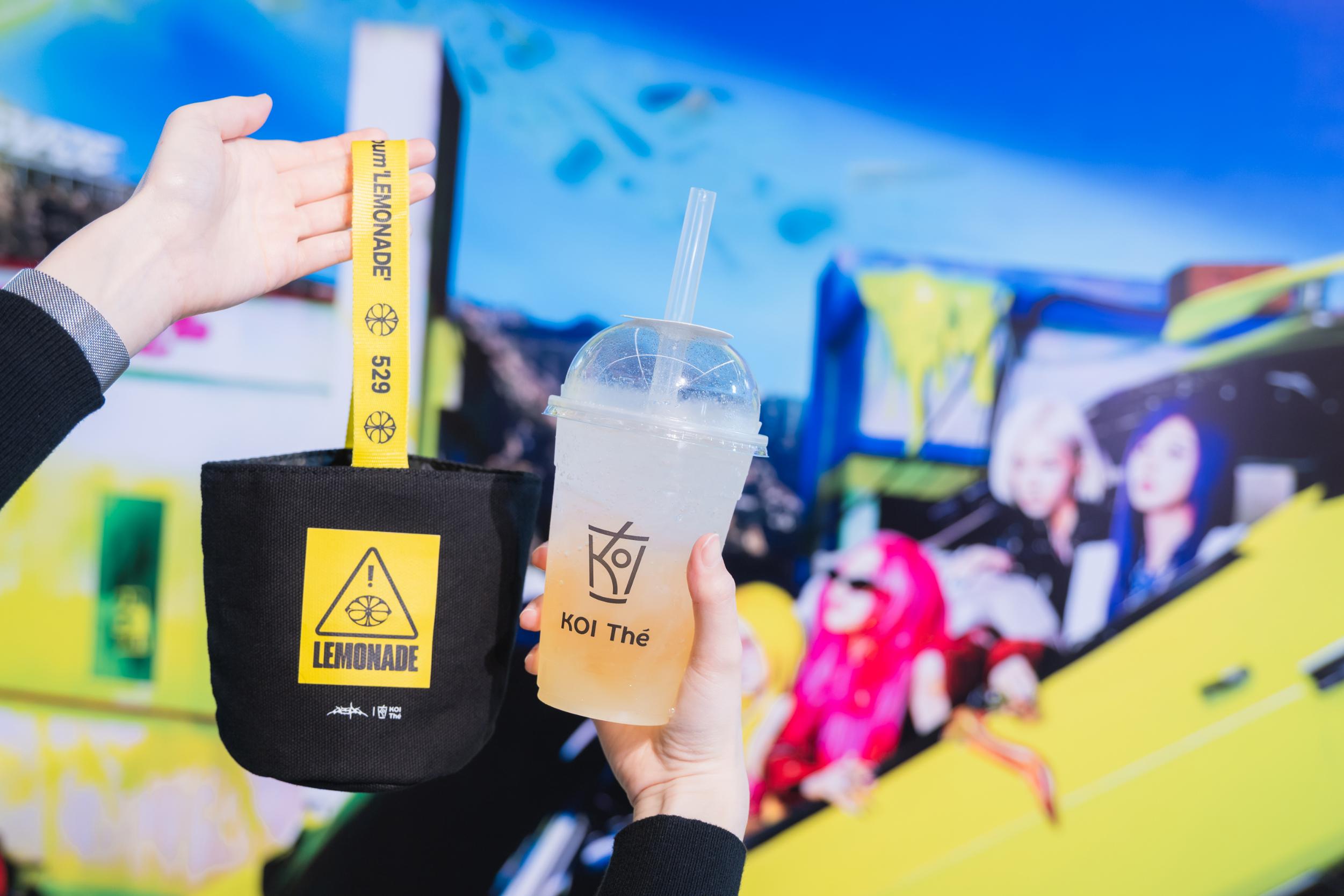 ภาพโซนคาเฟ่1 ป็อปอัป aespaWEEK MAKEITLEMONADE [aespa WEEK - MAKE IT LEMONADE] in BANGKOK’ เปิดให้เข้าชมแล้วจนถึงวันที่ 14 มิถุนายนนี้ ! ณ เซ็นทรัลชิดลม