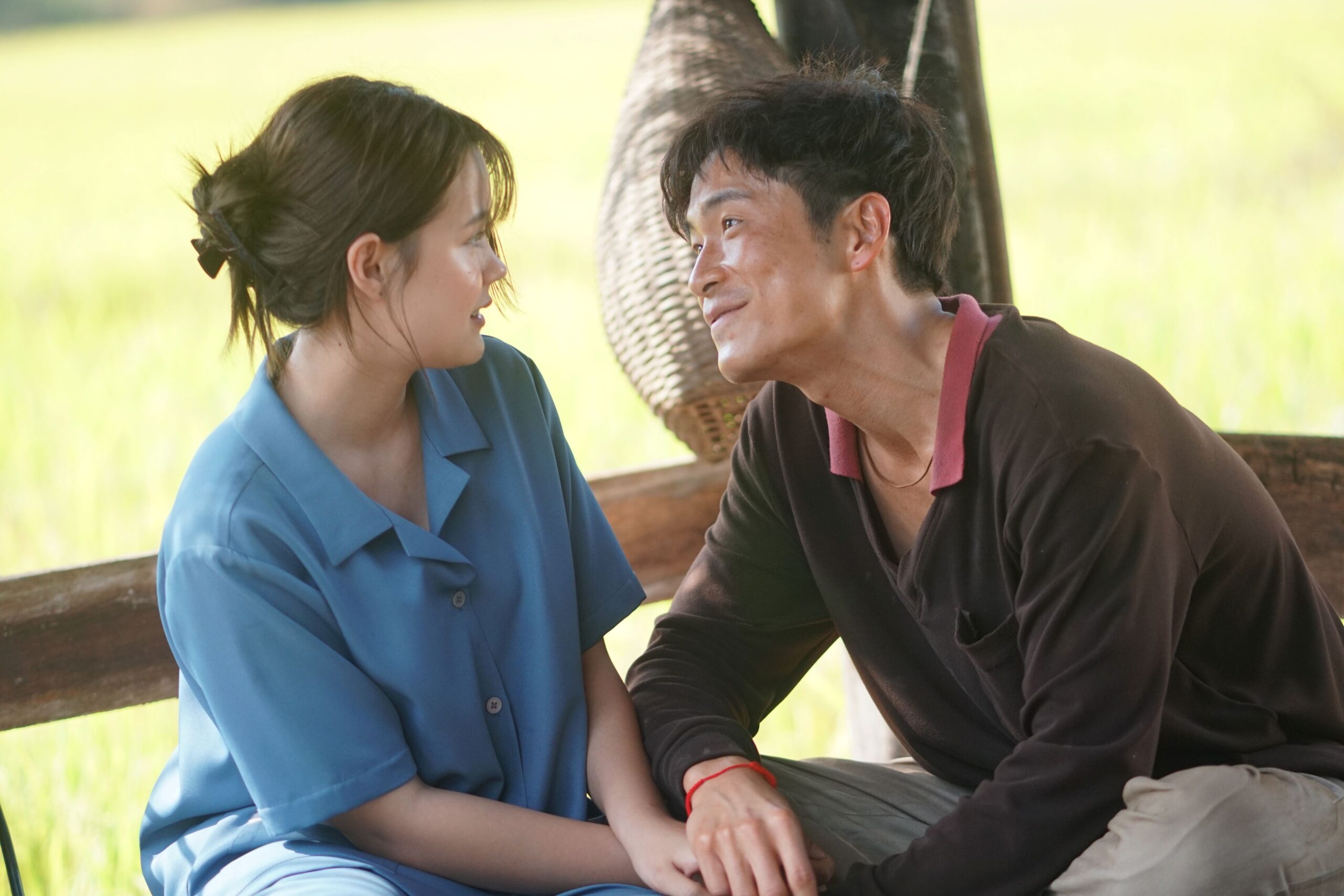 “อาเล็ก-เดนิส” โคจรคู่กันครั้งแรก เสิร์ฟโมเมนต์หวานท่ามกลางความหลอน ใน “คำสารภาพของหมอผี” 12 ส.ค. นี้ 1 02 อาเล็ก เดนิส โคจรคู่กันครั้งแรก ใน คำสารภาพของหมอผี scaled “อาเล็ก-เดนิส” โคจรคู่กันครั้งแรก เสิร์ฟโมเมนต์หวานท่ามกลางความหลอน ใน “คำสารภาพของหมอผี” 12 ส.ค. นี้