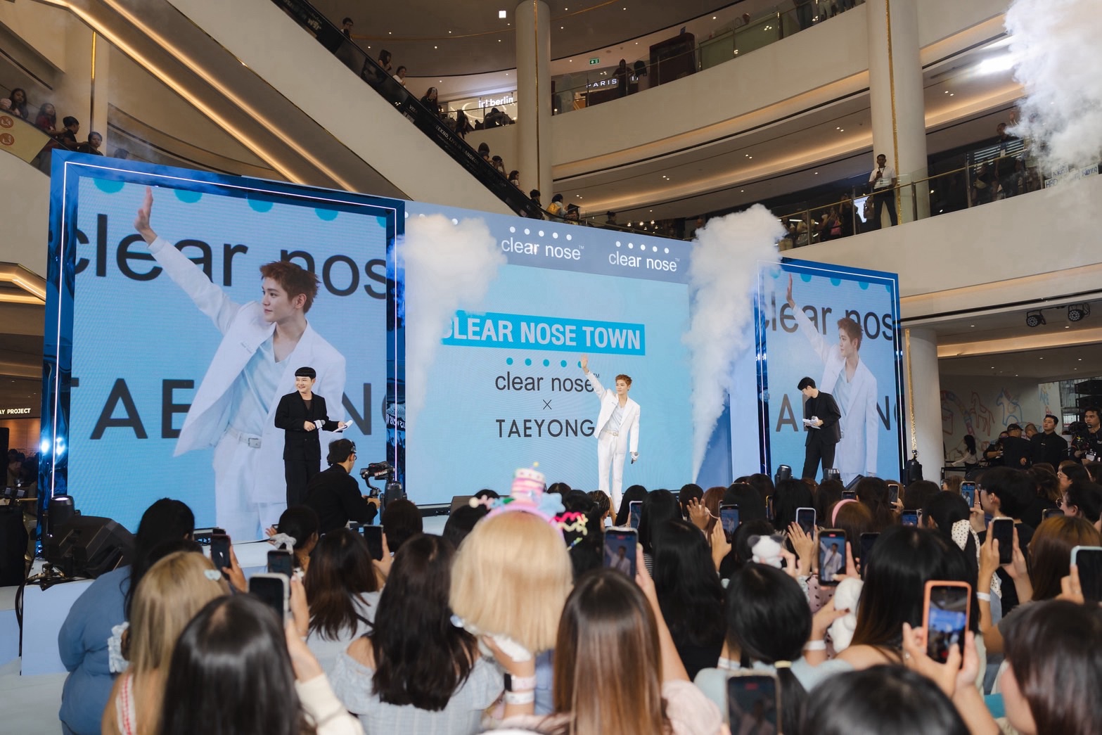 1783842649661 TAEYONG ในฐานะ CLEAR NOSE BRAND AMBASSADOR บินลัดฟ้าร่วมอีเวนต์สุดยิ่งใหญ่ “CLEAR NOSE TOWN”