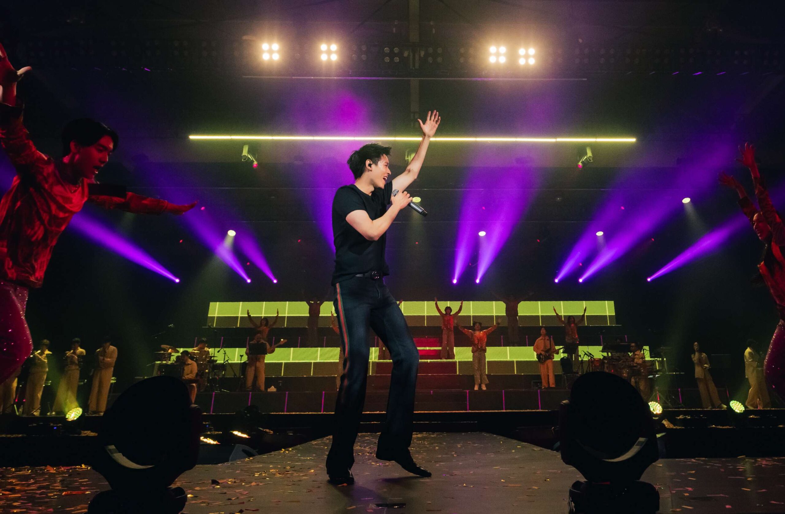 BILLKIN FEELQUENCY TOUR 13 scaled “BILLKIN FEELQUENCY TOUR” ปิดฉากอย่างอบอุ่น ส่งท้ายด้วย MINI LIVE SESSION สุดพิเศษ