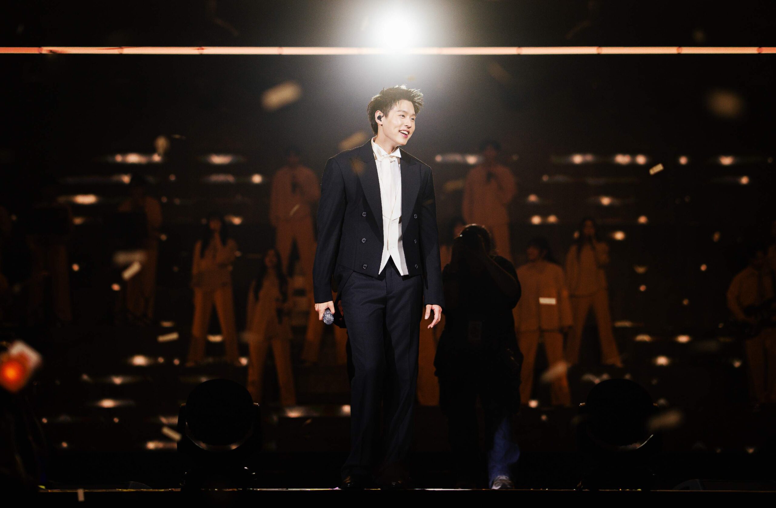 BILLKIN FEELQUENCY TOUR 5 scaled “BILLKIN FEELQUENCY TOUR” ปิดฉากอย่างอบอุ่น ส่งท้ายด้วย MINI LIVE SESSION สุดพิเศษ