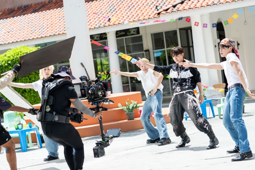 BTS MV Mi Amor DIAMOND 152 “ไดมอนด์ ณรกร” อัพเลเวลความฮอต!! ส่งซิงเกิลใหม่ เขย่าหัวใจแฟนๆ ในเพลง “Mi Amor” 