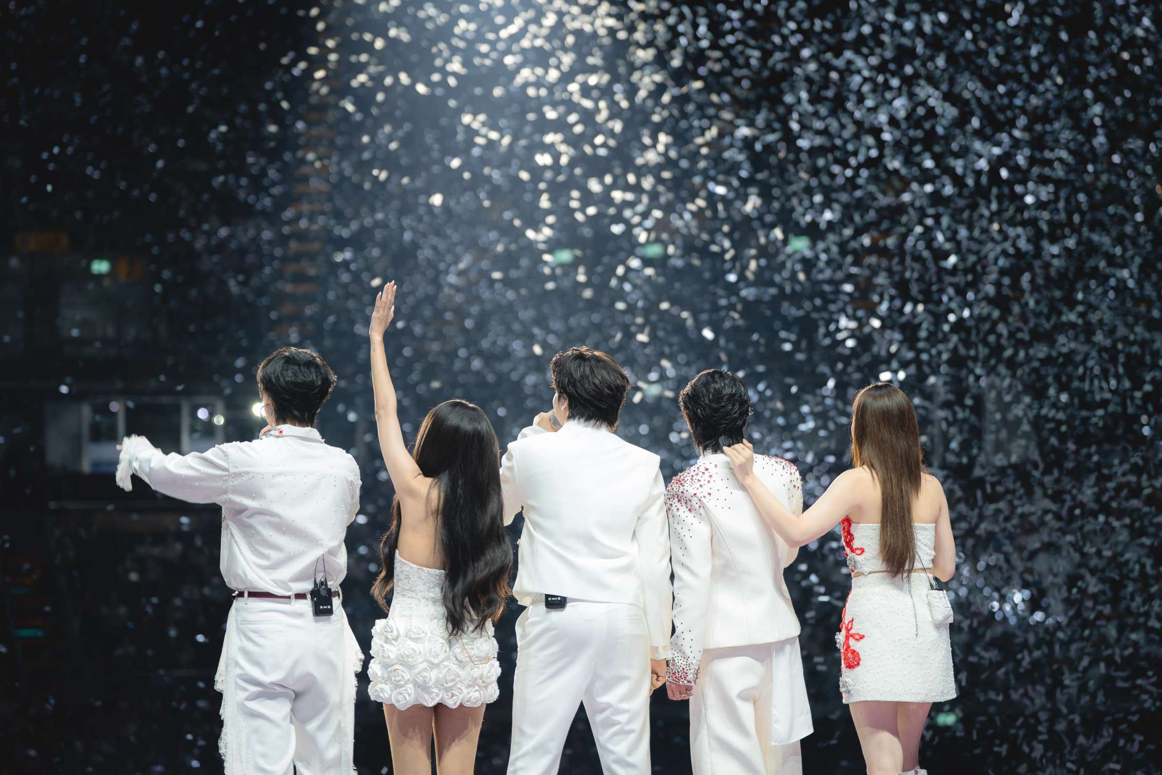 CLUB 30 CONCERT 12 ประมวลบรรยากาศ CLUB 30 CONCERT คอนเสิร์ตแห่งประวัติศาสตร์ ที่สุดแห่งปี 2026 กับ 5 ศิลปินเพื่อนรักวัยสามสิบ