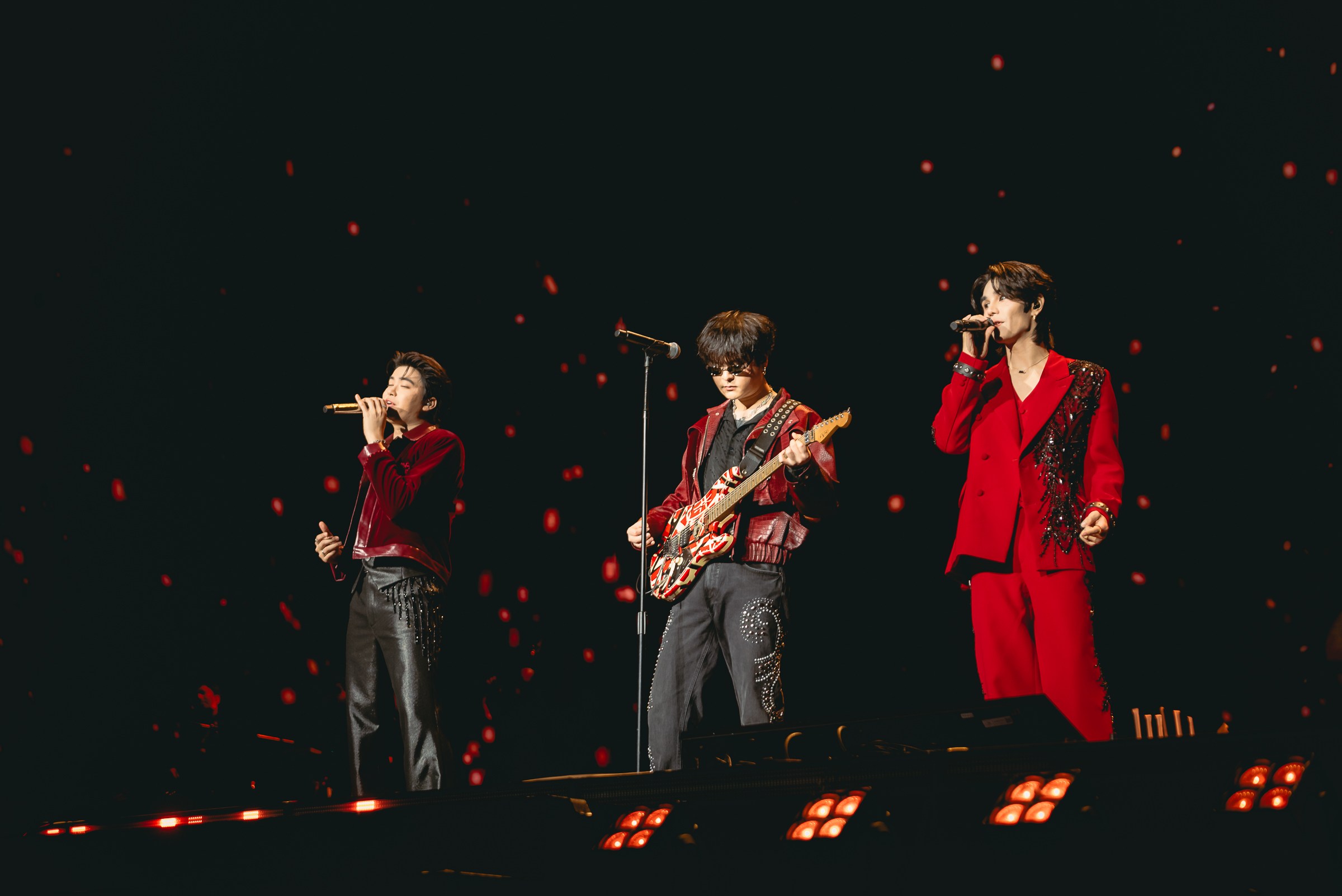 CLUB 30 CONCERT 25 ประมวลบรรยากาศ CLUB 30 CONCERT คอนเสิร์ตแห่งประวัติศาสตร์ ที่สุดแห่งปี 2026 กับ 5 ศิลปินเพื่อนรักวัยสามสิบ