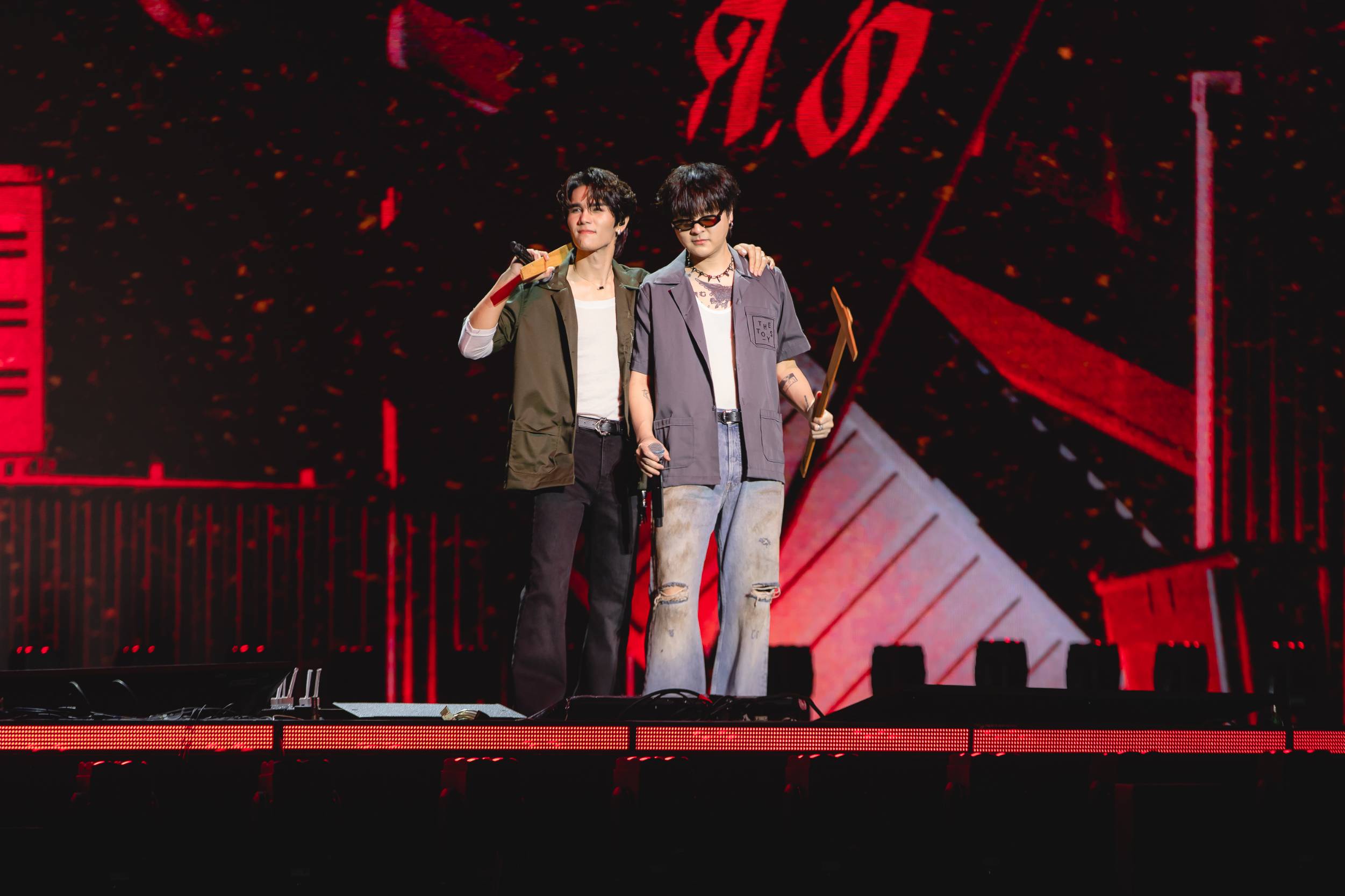 CLUB 30 CONCERT 8 ประมวลบรรยากาศ CLUB 30 CONCERT คอนเสิร์ตแห่งประวัติศาสตร์ ที่สุดแห่งปี 2026 กับ 5 ศิลปินเพื่อนรักวัยสามสิบ