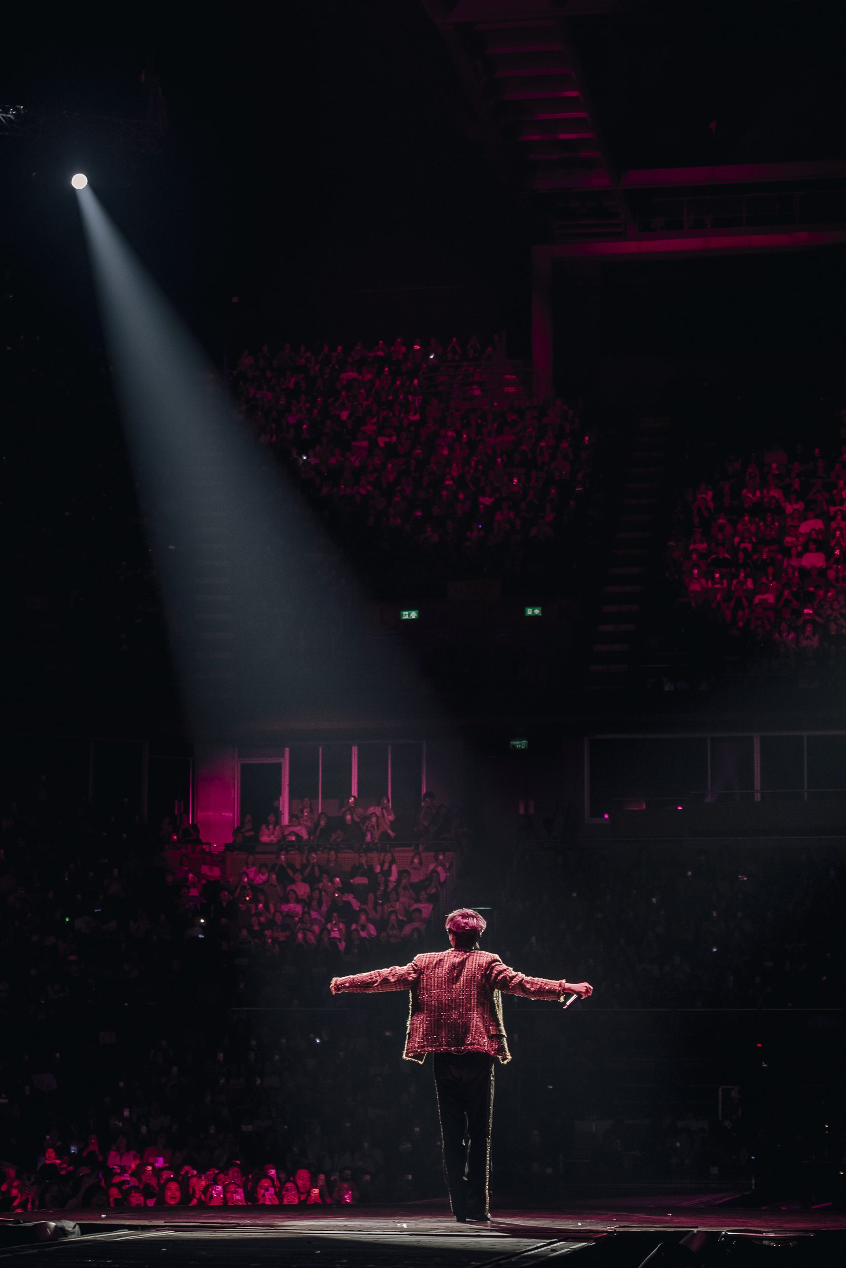 CLUB 30 CONCERT 82 ประมวลบรรยากาศ CLUB 30 CONCERT คอนเสิร์ตแห่งประวัติศาสตร์ ที่สุดแห่งปี 2026 กับ 5 ศิลปินเพื่อนรักวัยสามสิบ