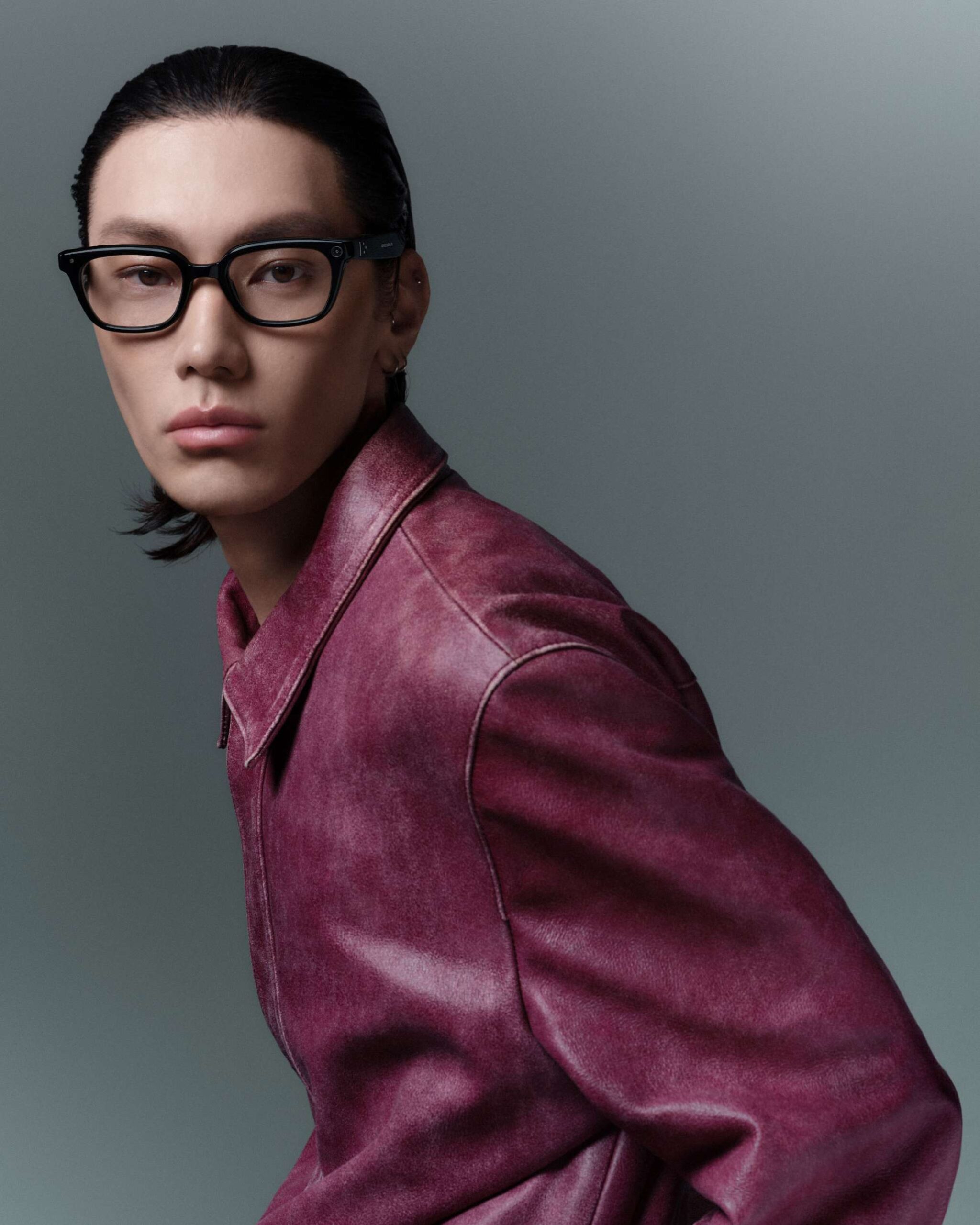 GM INTELLIGENT MODEL3 HING OPT1 02 2160x2700 NOLOGO 0 1 scaled “Gentle Monster” เผยโฉมดีไซน์ที่สองจาก Intelligent Eyewear Collection