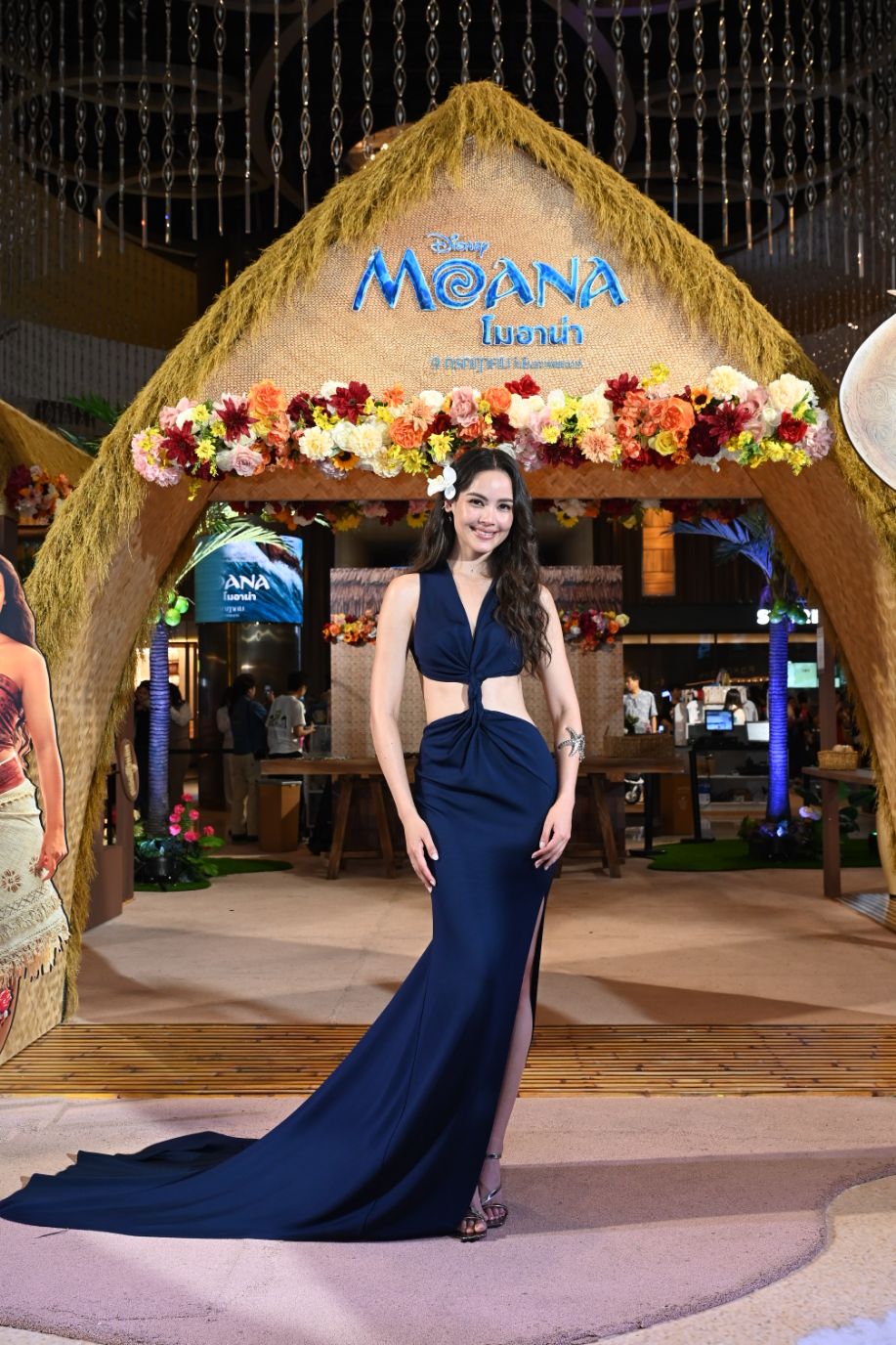 PhotoPictureResizerDisneys Moana Thailand Gala Premiere 9 พาทัวร์งานเปิดตัว “Disney's Moana โมอาน่า” เนรมิตพารากอนเป็นเกาะโมทูนุย “ญาญ่า” นำทีมชวนแฟน ๆ ออกเรือ 9 ก.ค. นี้ 