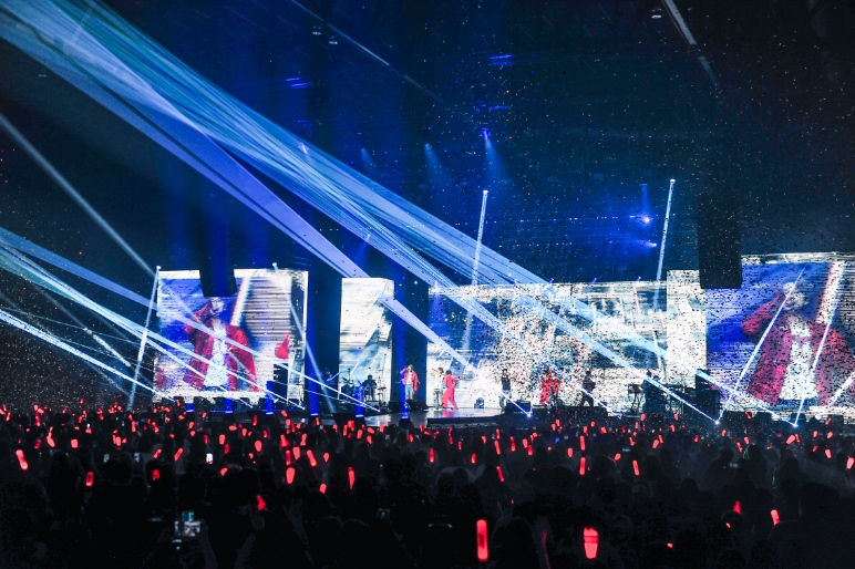PhotoPictureResizeriKON FOUREVER WORLD TOUR IN THAILAND 3 ย้อนรอยความทรงจำสุดมัน! iKON และ ‘ไอคอนิกชาวไทย’ ใน "iKON FOUREVER WORLD TOUR IN THAILAND"